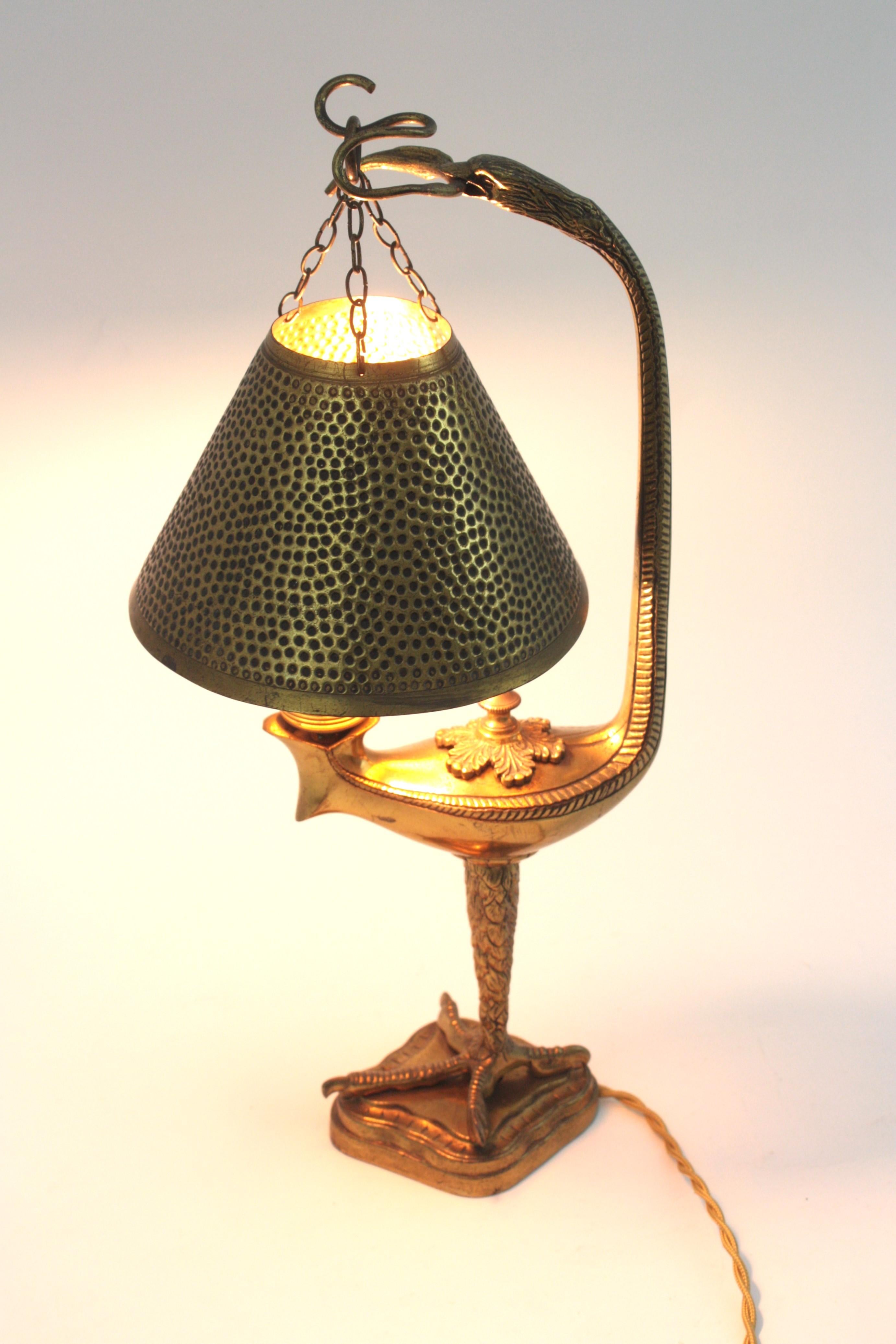 French Eagle Table Lamp in Brass, Muller Frères Style For Sale 7