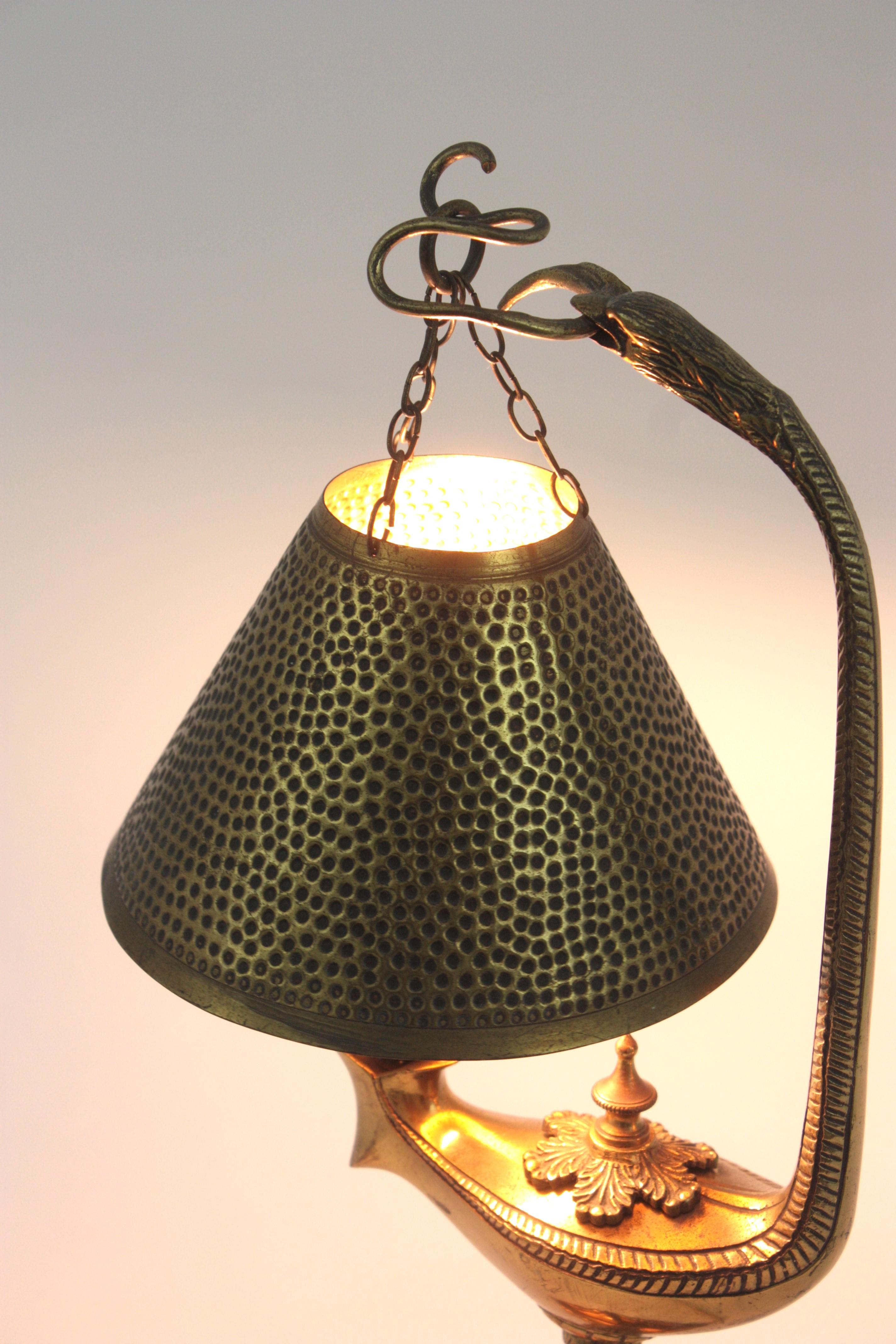 20th Century French Eagle Table Lamp in Brass, Muller Frères Style For Sale