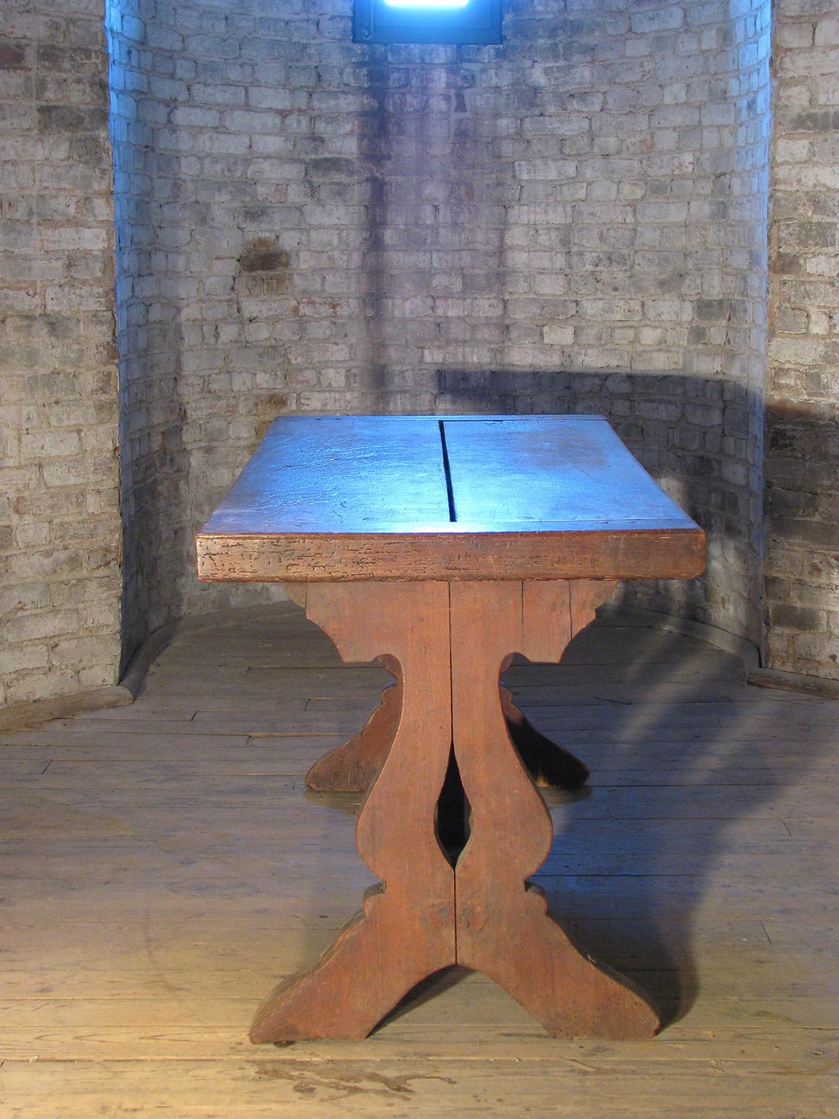 French early 17th Century Rustic Farm Table, Console, Desk, Dining Table For Sale 2