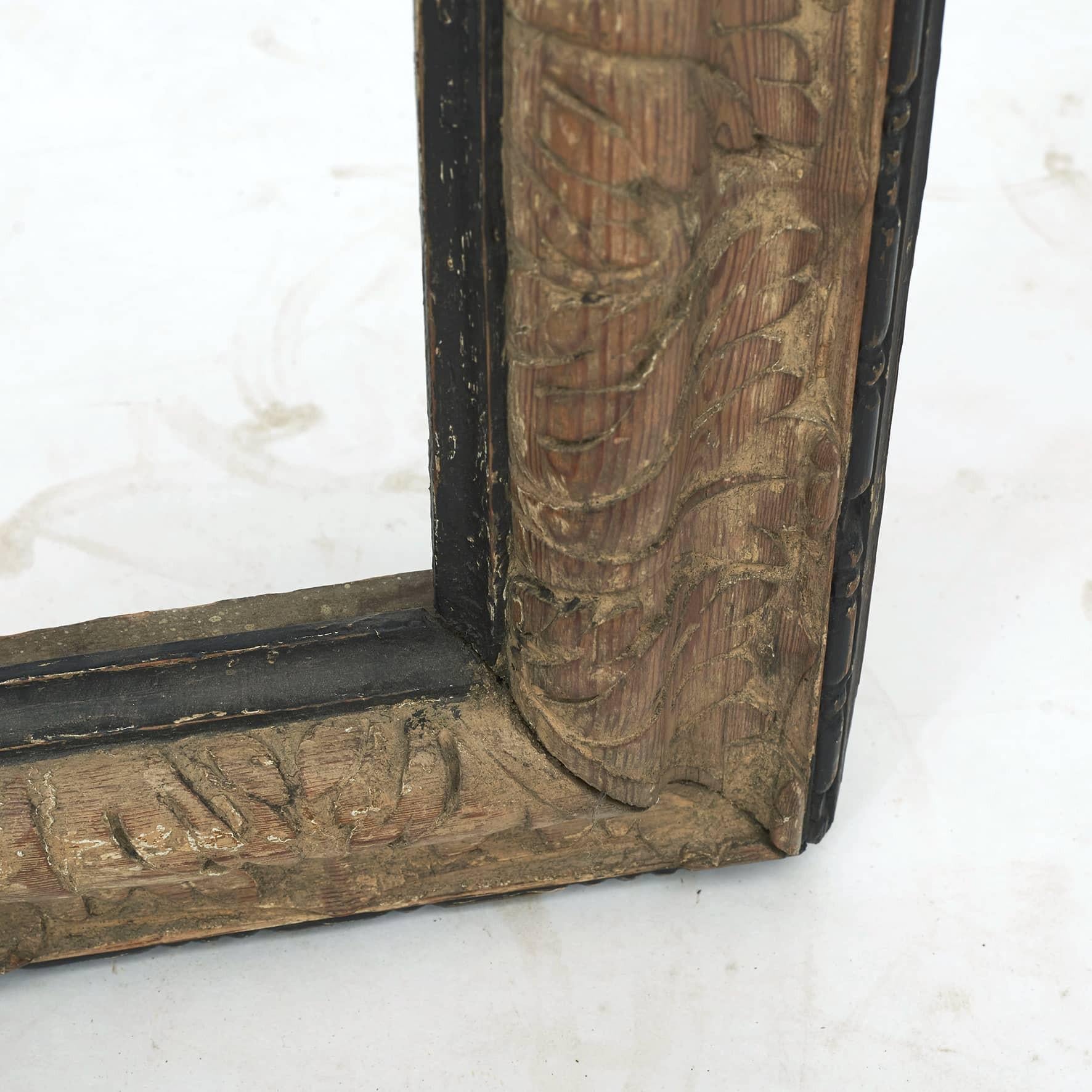 French Early 18th Century Art Frame For Sale 1
