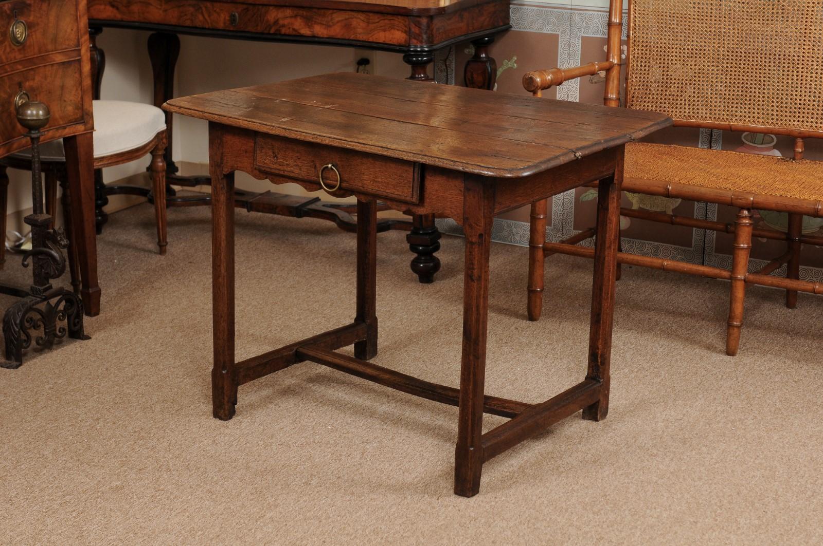 French Early 18th Century Oak Side Table 7
