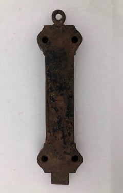 French Early 1900s Cast Iron Door Top Lock with Detailed Decorative Design