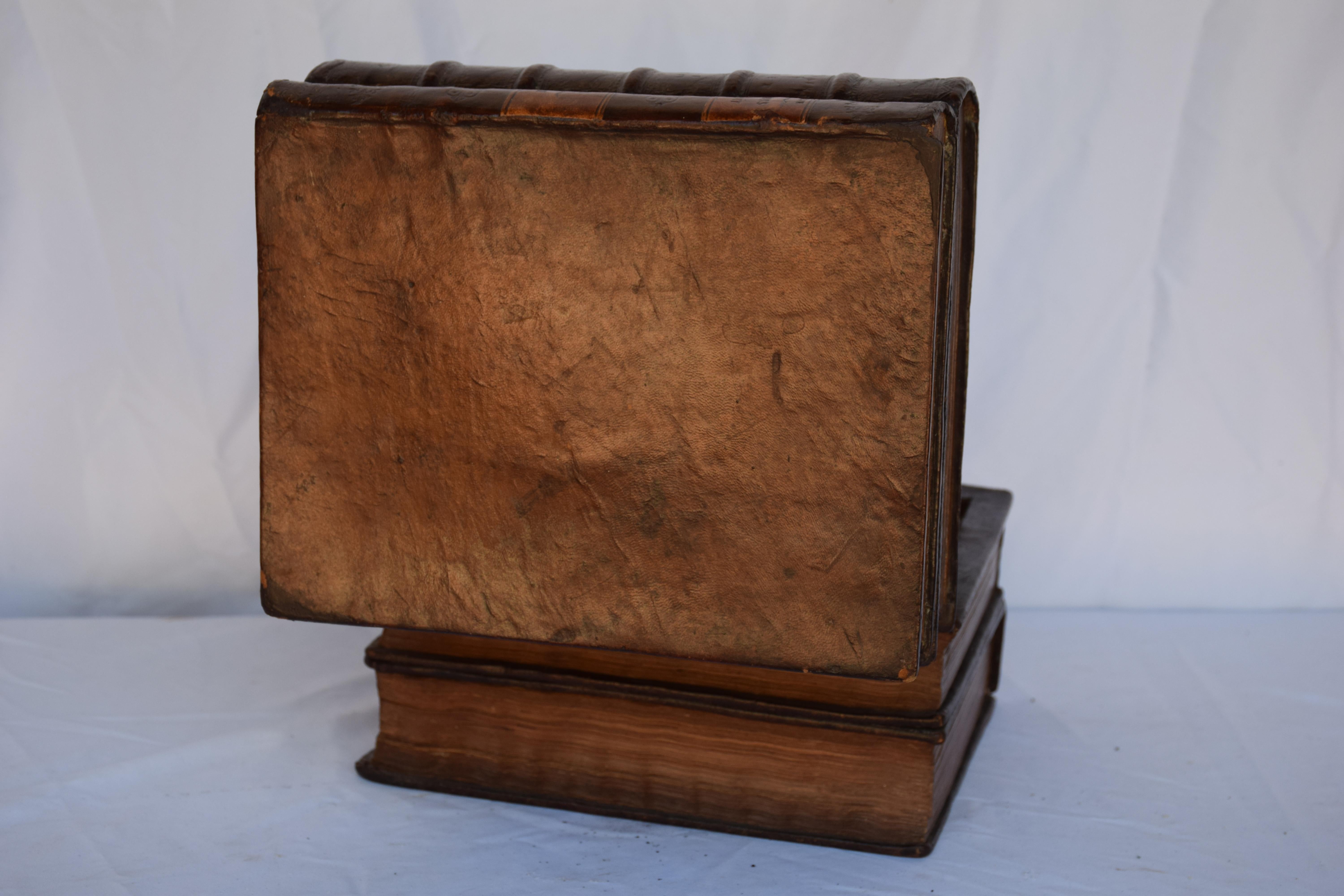 French Early 1900s Stack of Leather Books Tantalus Liquor / Drinks Box For Sale 6