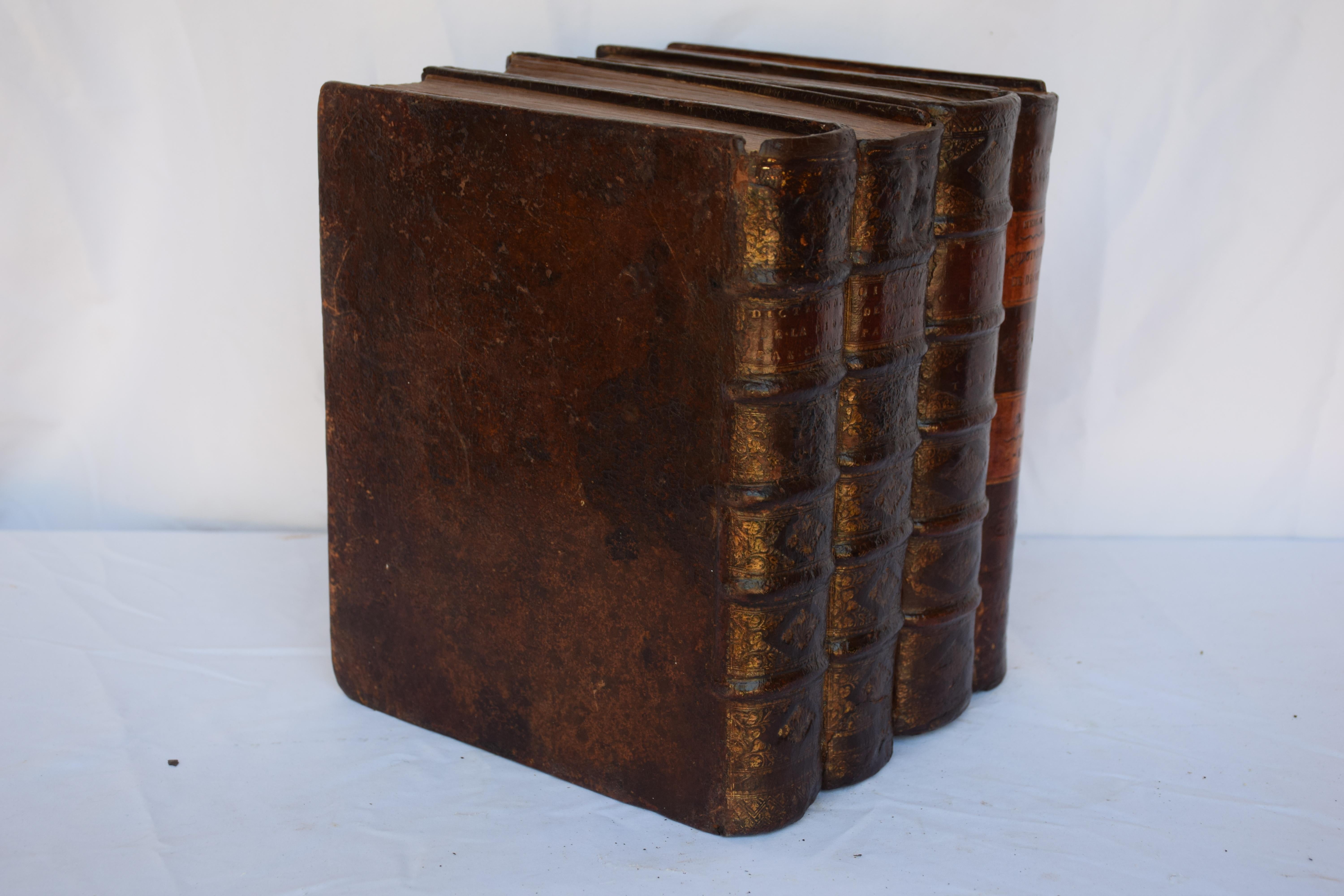 French Early 1900s Stack of Leather Books Tantalus Liquor / Drinks Box For Sale 11