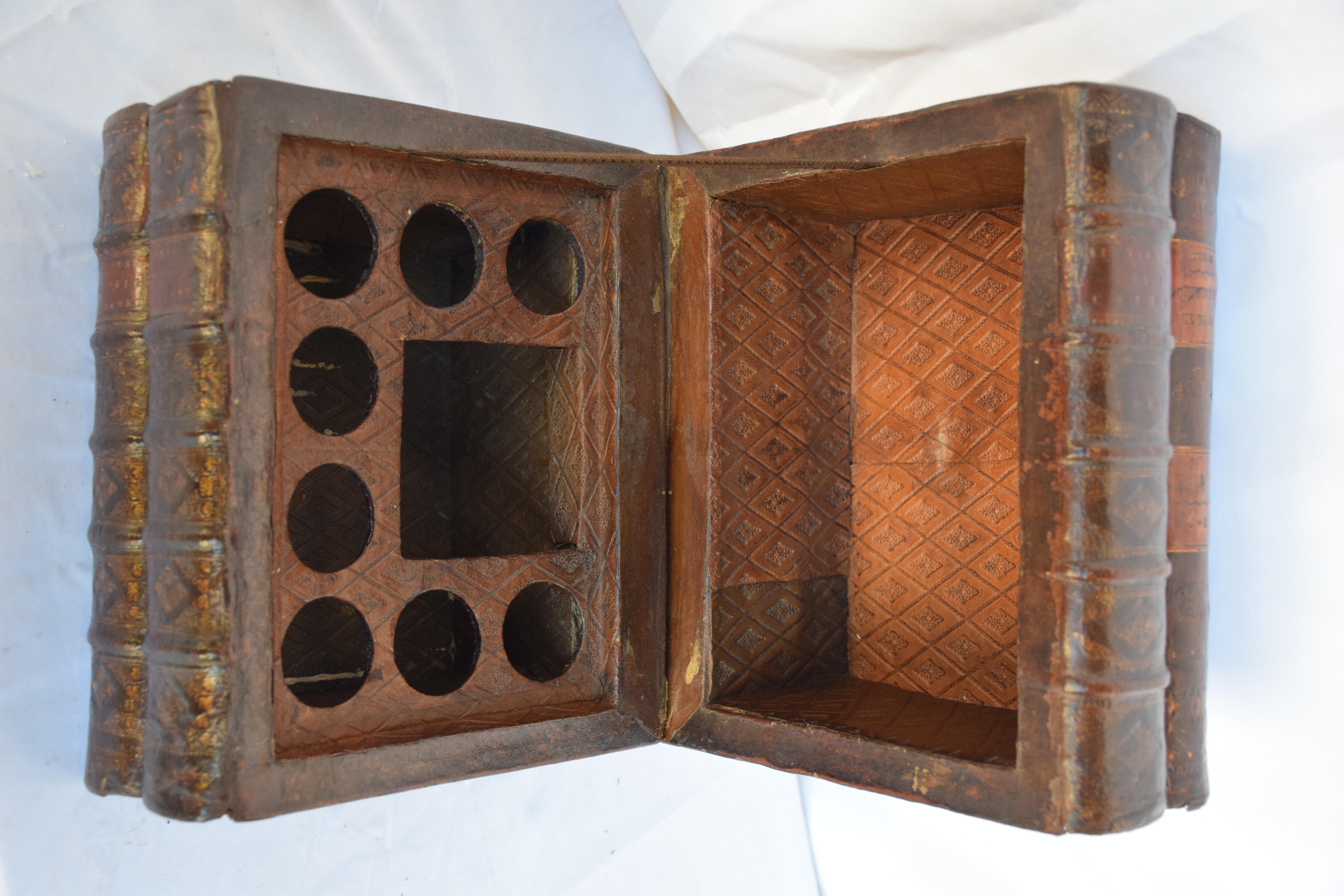 French Early 1900s Stack of Leather Books Tantalus Liquor / Drinks Box For Sale 13