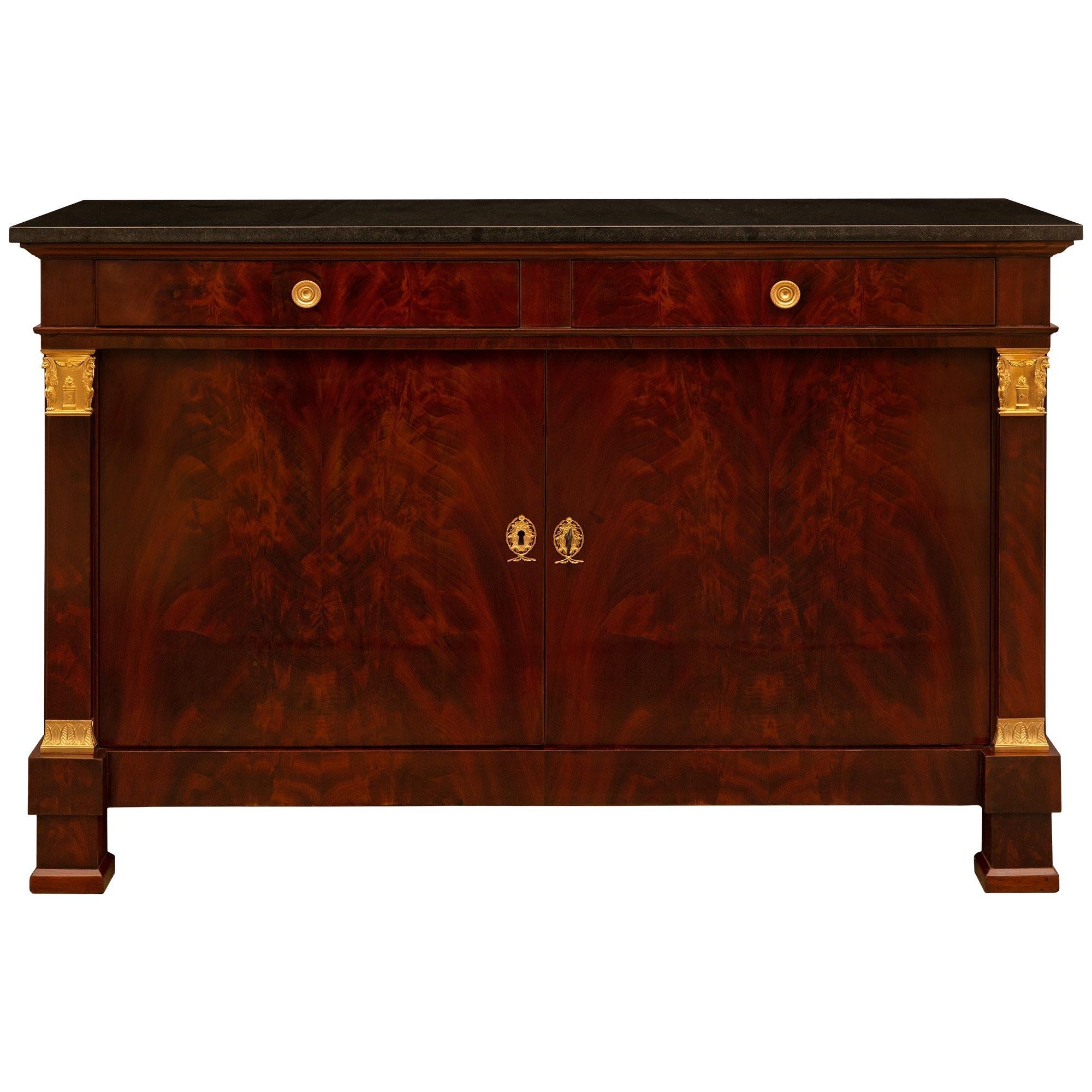 French Early 19th Century 1st Empire Period Flamed Mahogany And Ormolu Buffet For Sale 9