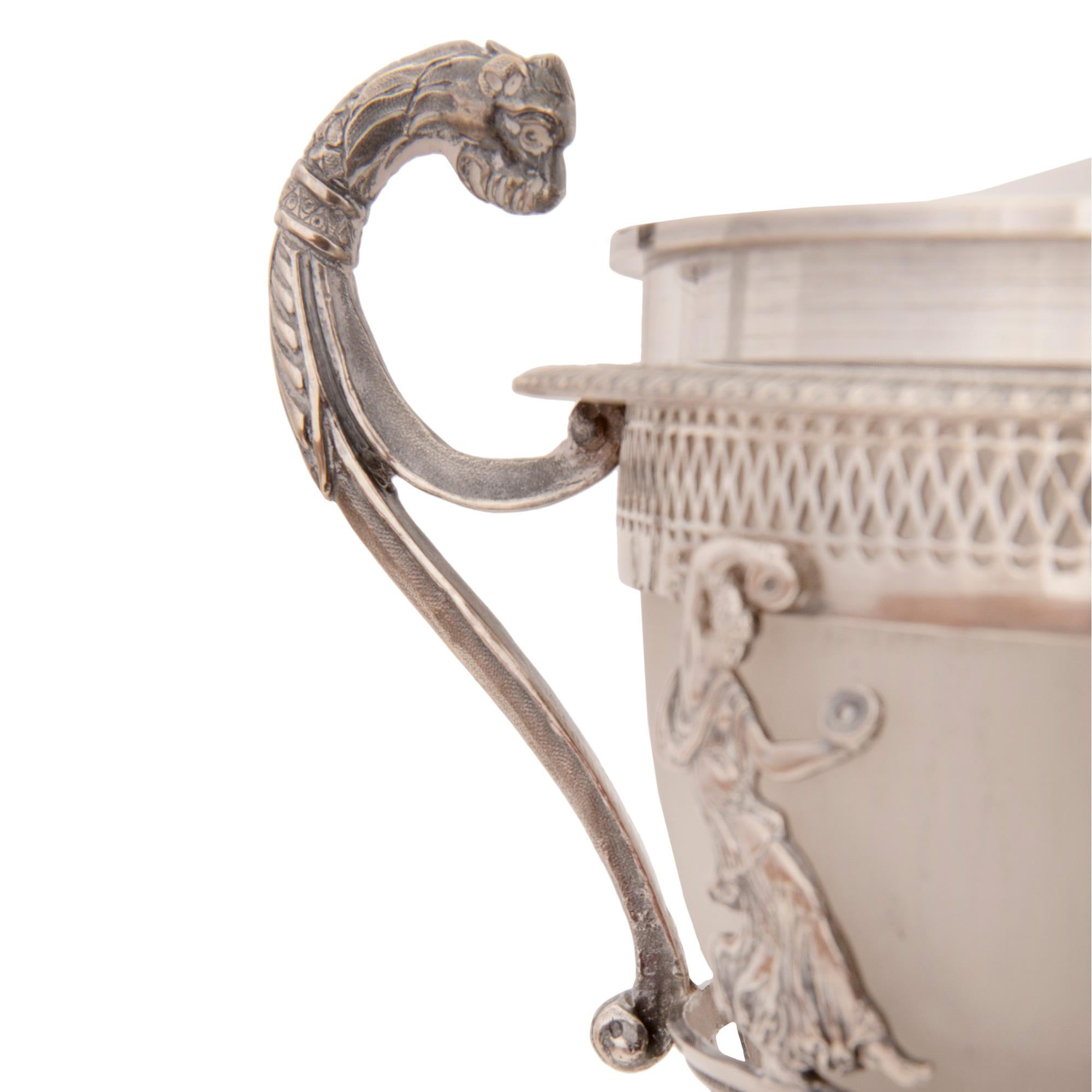 French Early 19th Century 1st Empire Period Signed Sterling Silver Lidded Urn For Sale 3
