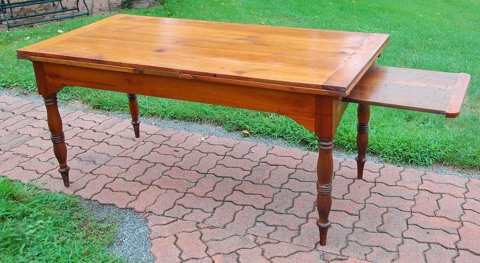 French Early 19th Century Farmhouse Cherry Double Extending Table Turned legs 6