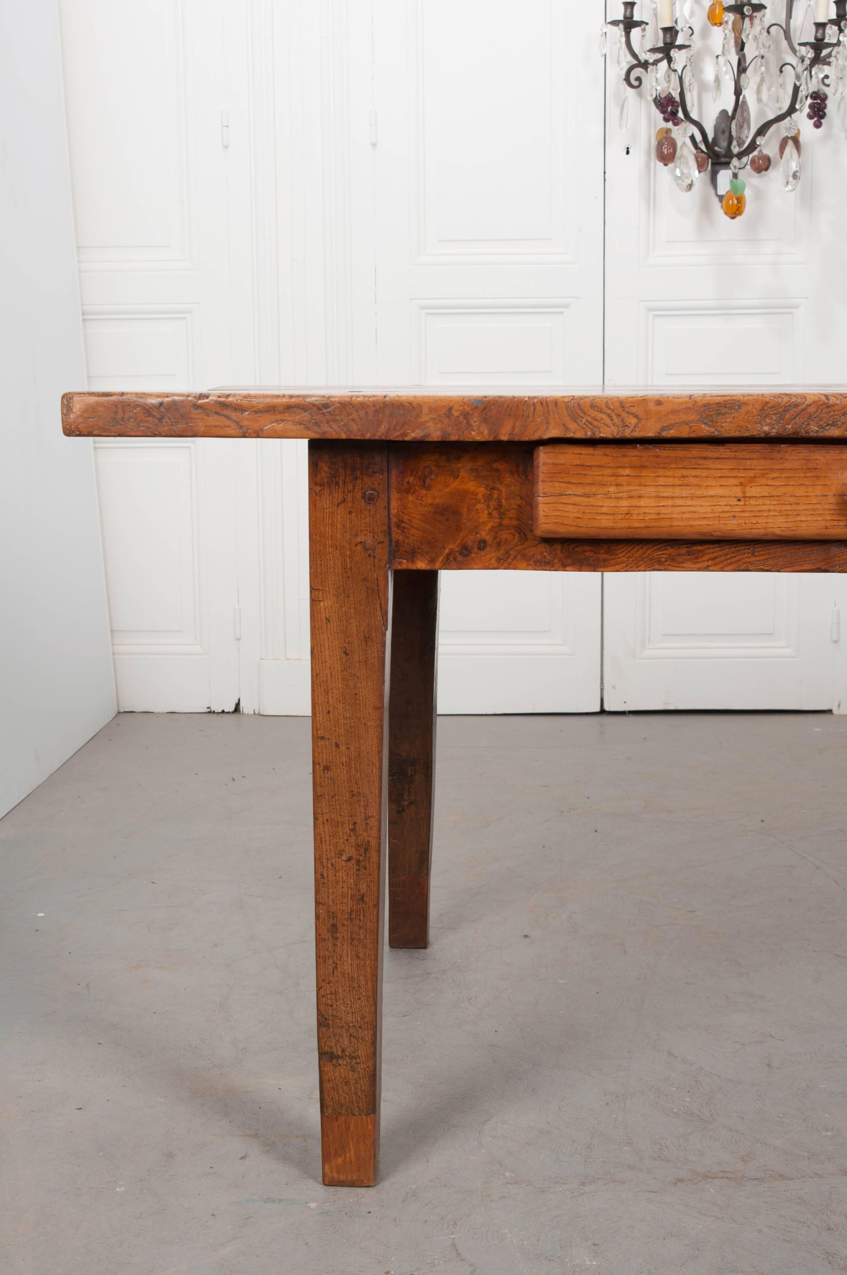 Patinated French Early 19th Century Chestnut Farmhouse Dining Table