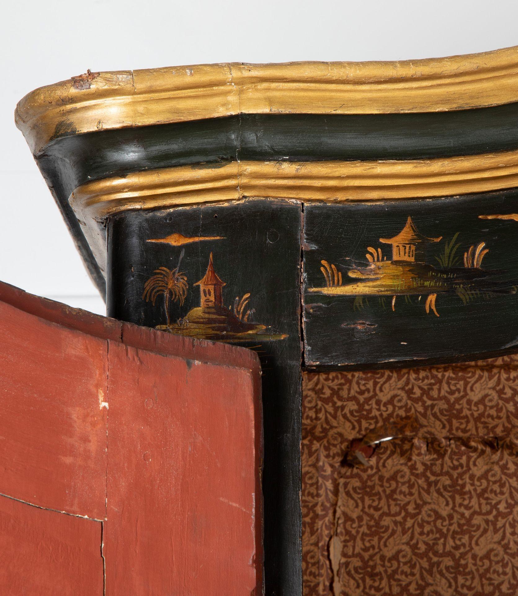 French Early 19th Century Chinoiserie Armoire 8