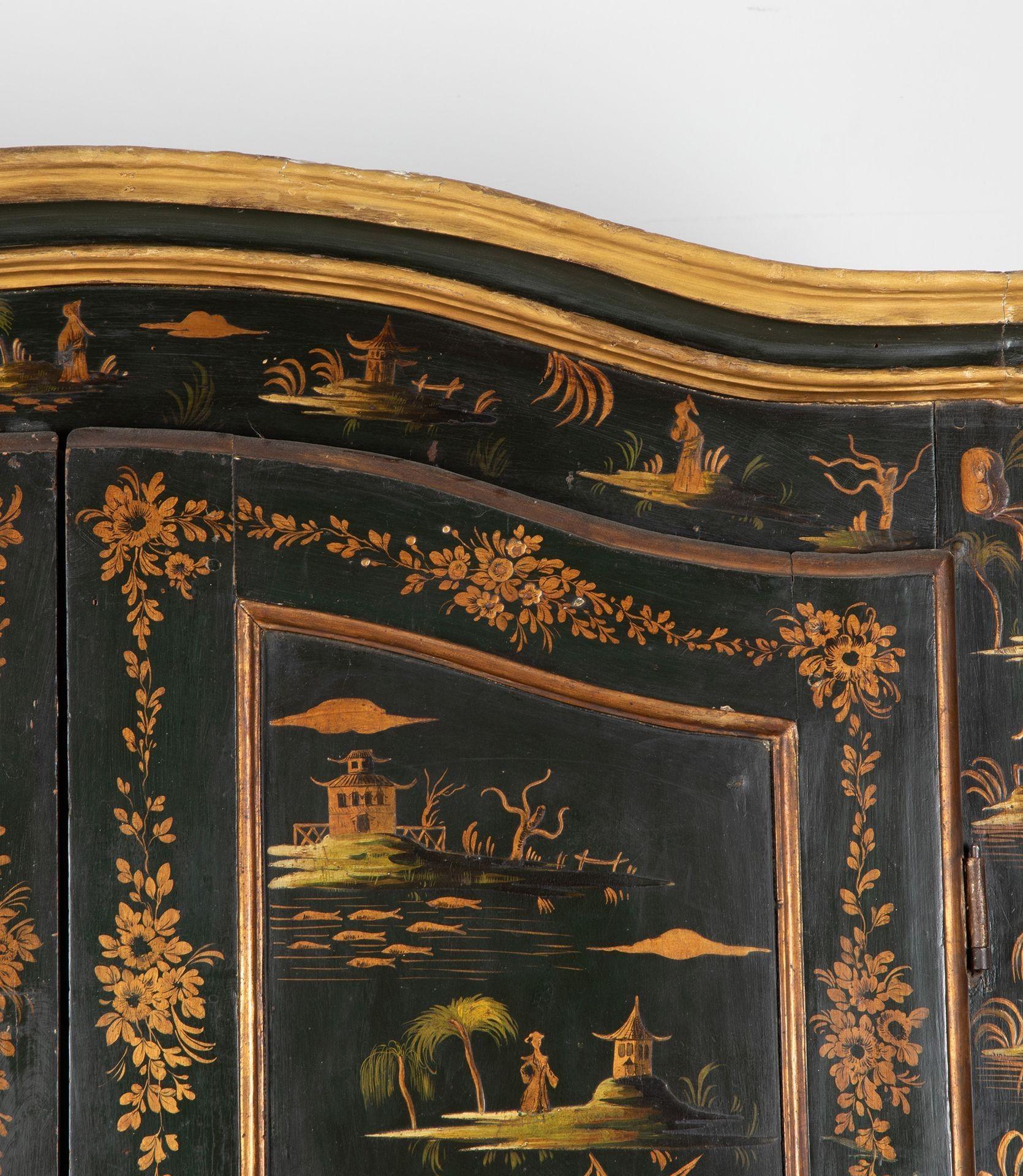 French Early 19th Century Chinoiserie Armoire 2