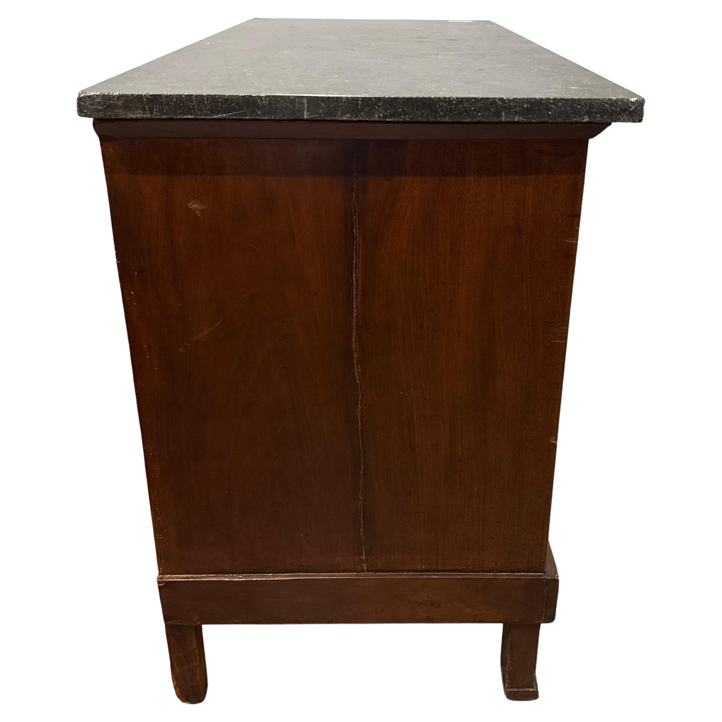 Commode francese dell'inizio del XIX secolo in vendita 3