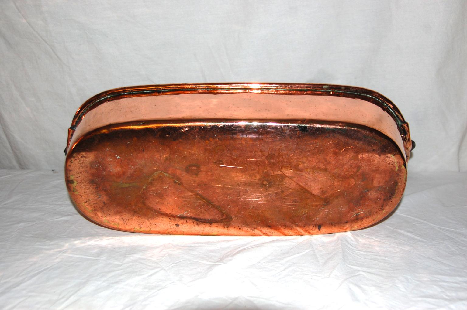 Country French Early 19th Century Copper Dovetailed Fish Poacher with Iron Swing Handle