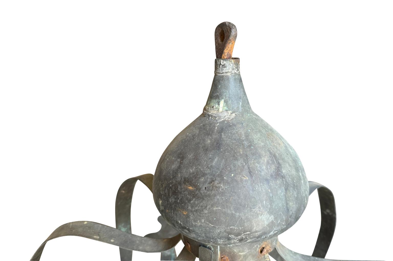 Accesorio de corona francés de principios del siglo XIX Francés en venta