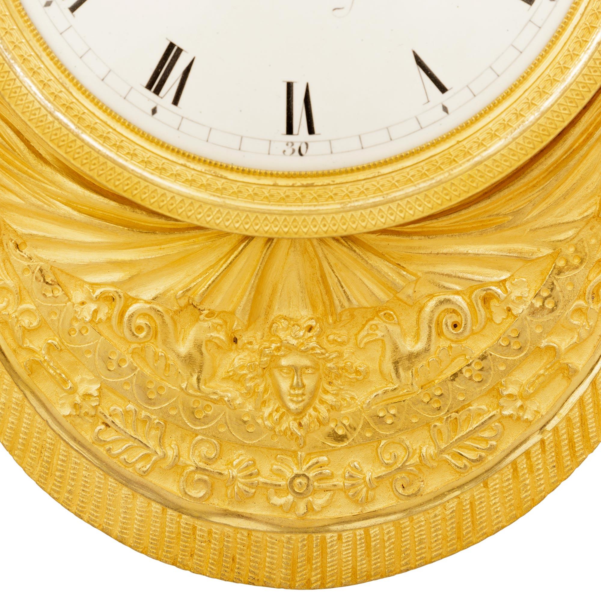 French early 19th century Empire st. white Carrara marble and Ormolu clock For Sale 3