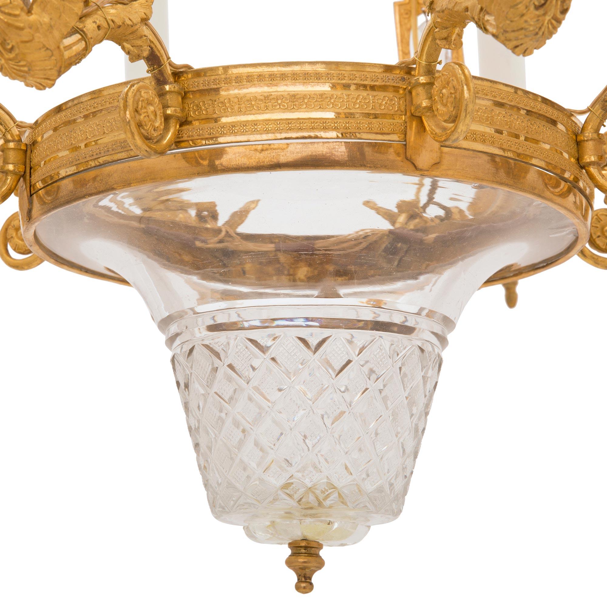 French Early 19th Century Empire Style Ormolu and Baccarat Crystal Chandelier For Sale 4