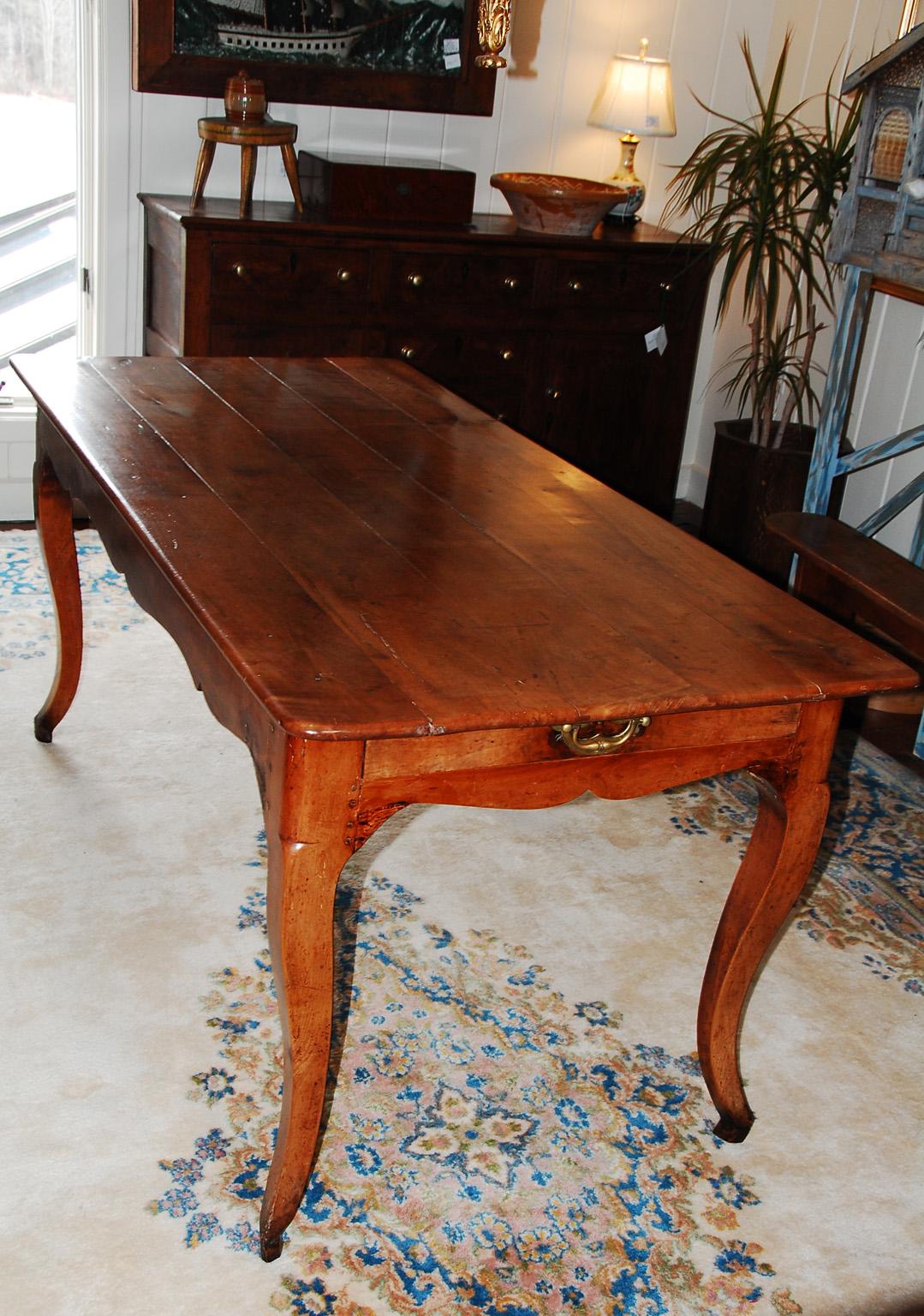 French Provincial French Early 19th Century Farmhouse Table in Cherry with Cabriole Legs