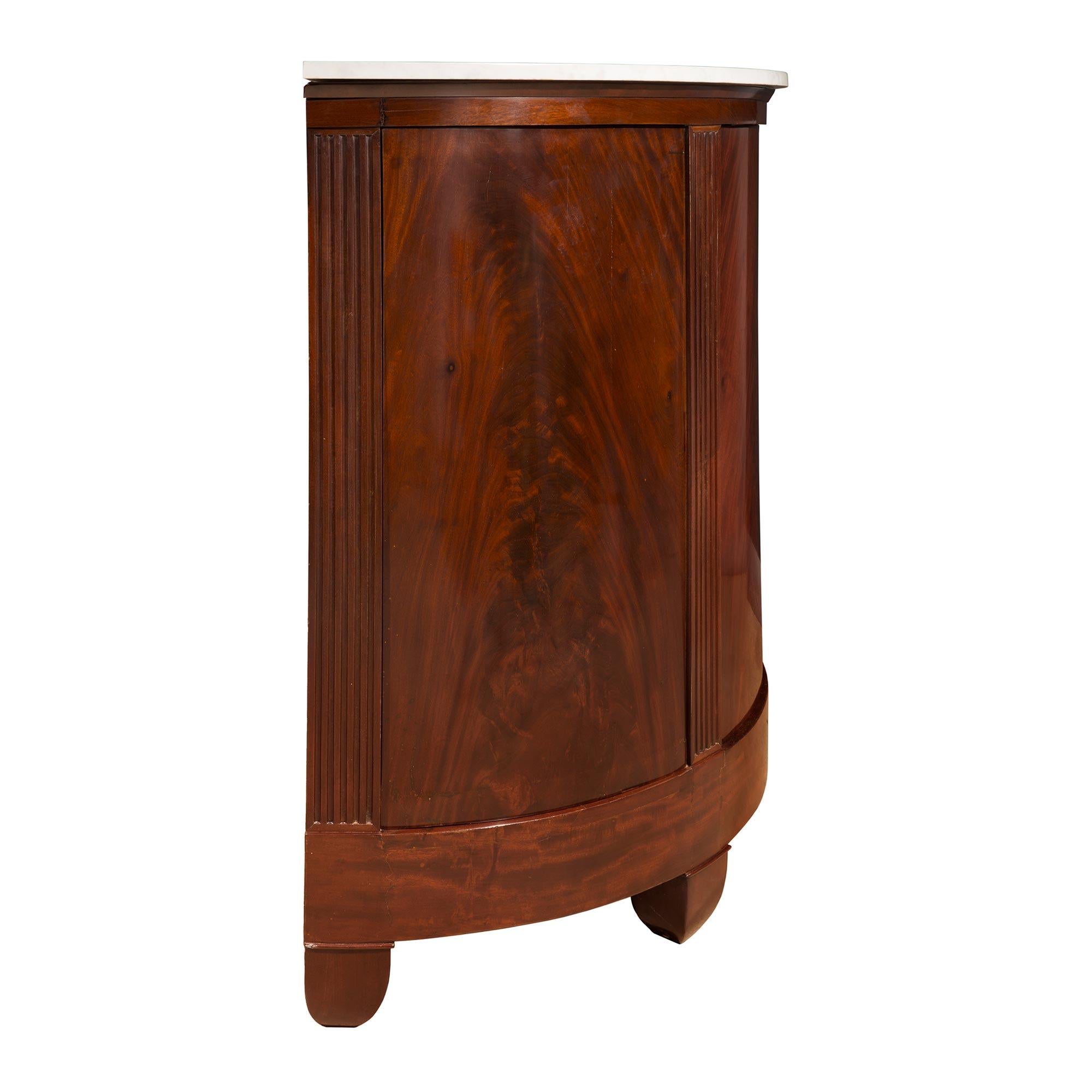 French Early 19th Century Flamed Mahogany Demilune Console Cabinet For Sale 1