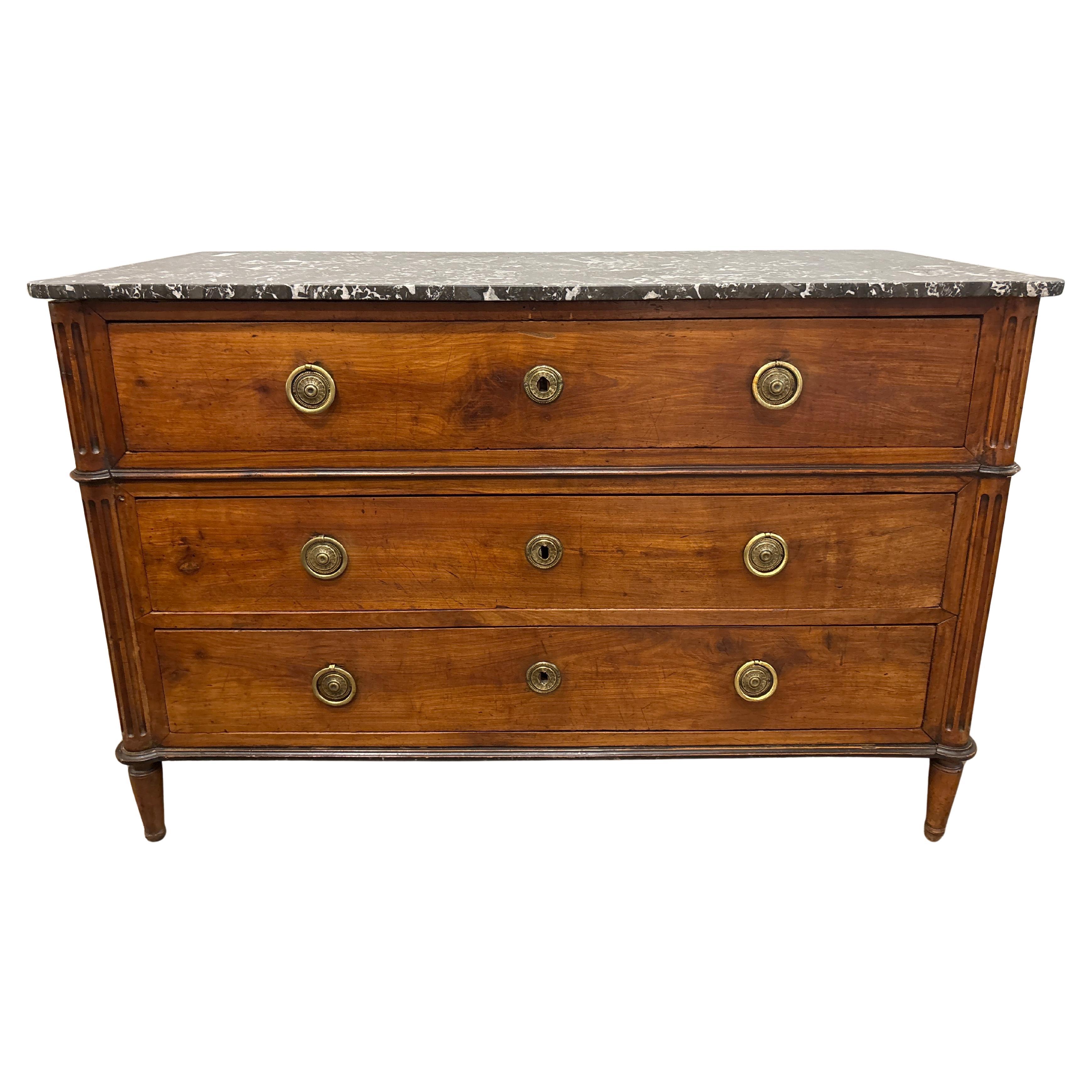 Superb Louis XVI French chest, it is made of walnut with a Saint-Anne marble top.