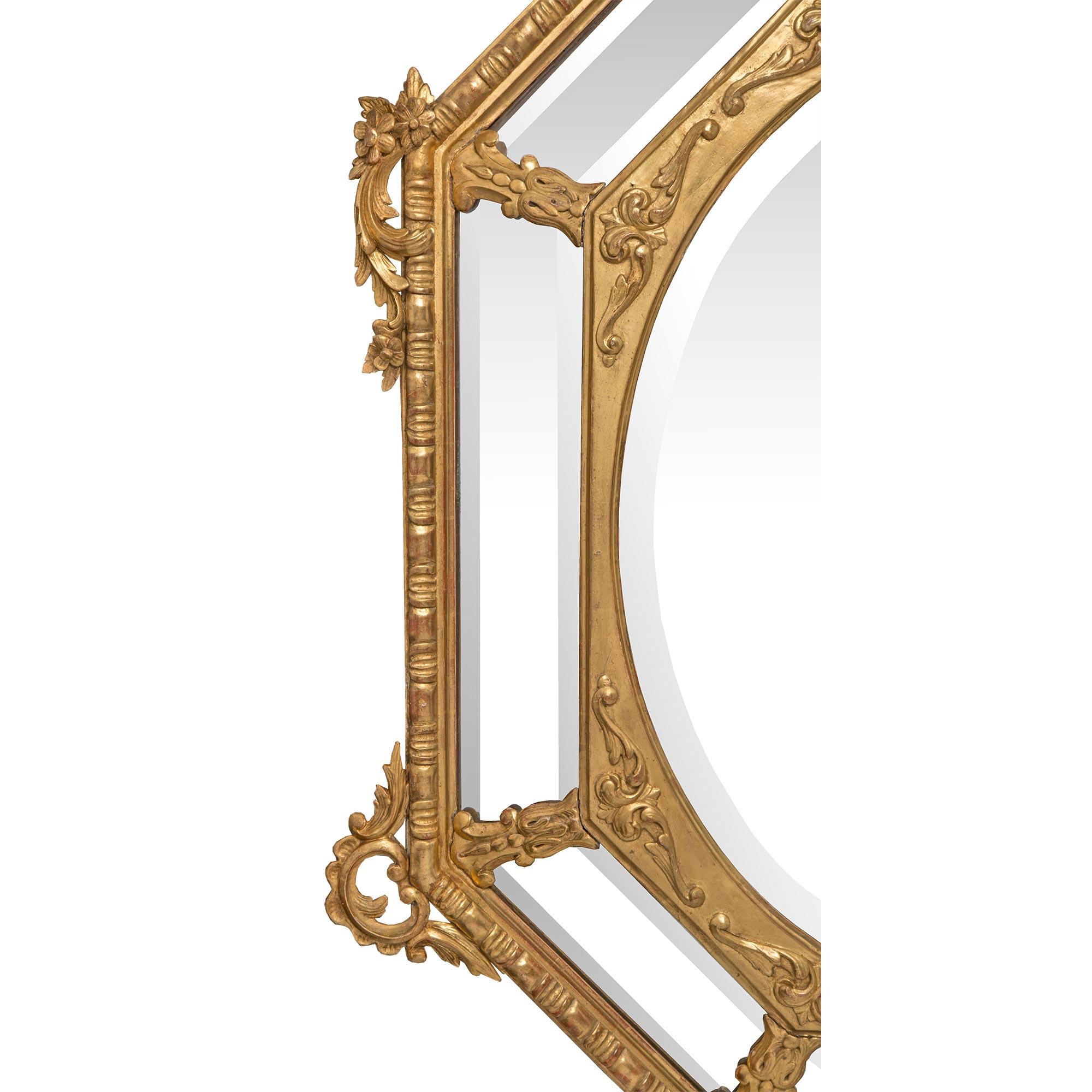 French Early 19th Century Louis XVI St. Double Framed Octagonal Giltwood Mirror In Good Condition For Sale In West Palm Beach, FL