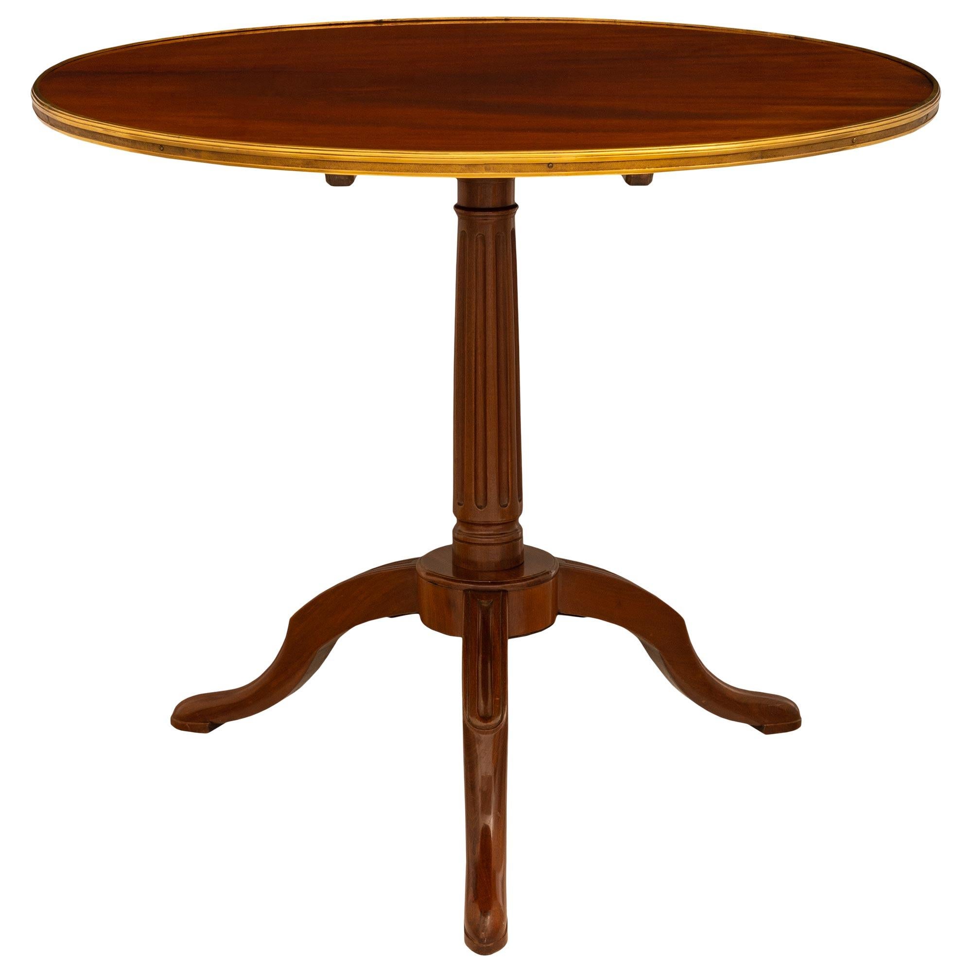 French Early 19th Century Louis XVI St. Mahogany and Ormolu Tilt Top Side Table For Sale 7