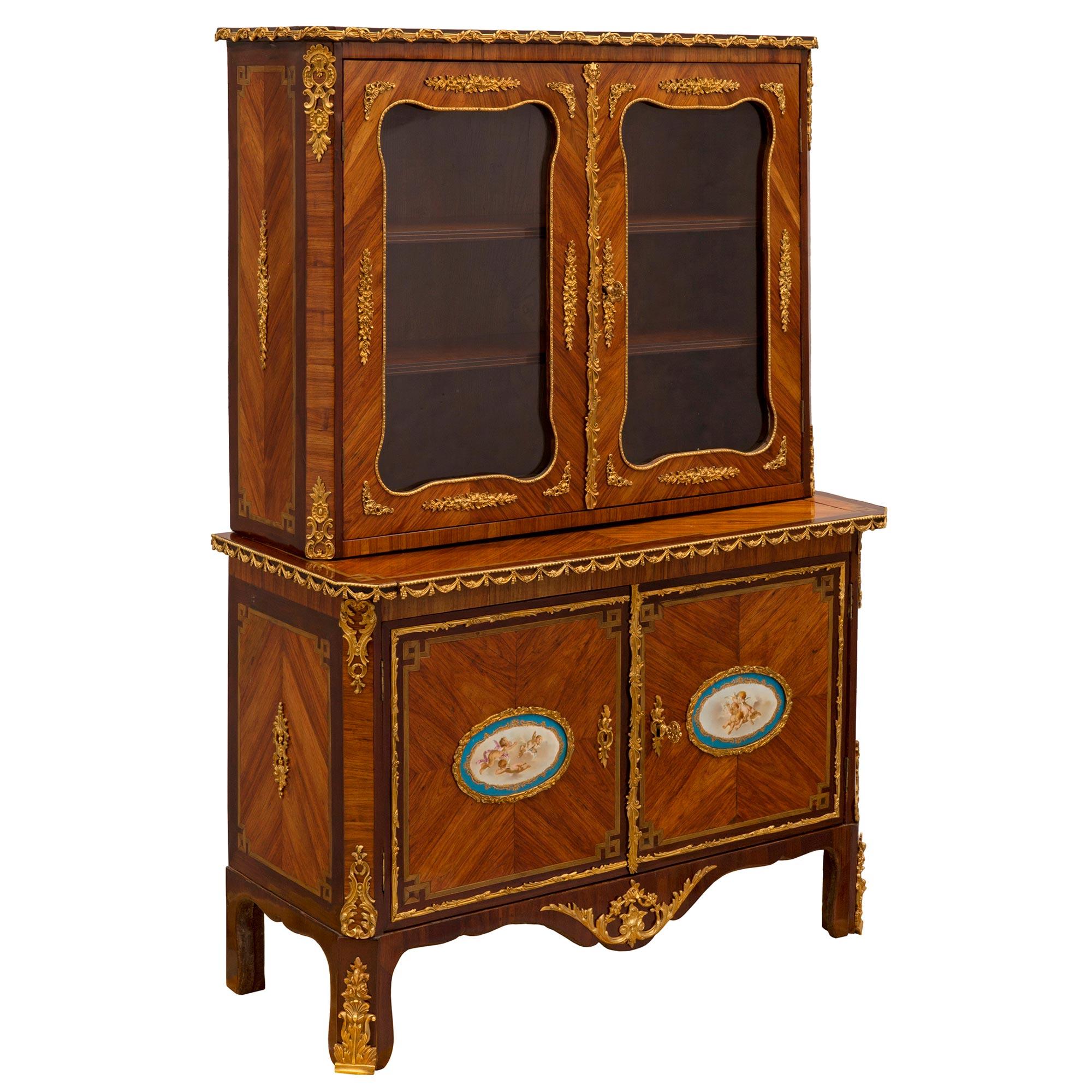 French Early 19th Century Louis XVI St. Sèvres Porcelain Cabinet Vitrine In Good Condition For Sale In West Palm Beach, FL