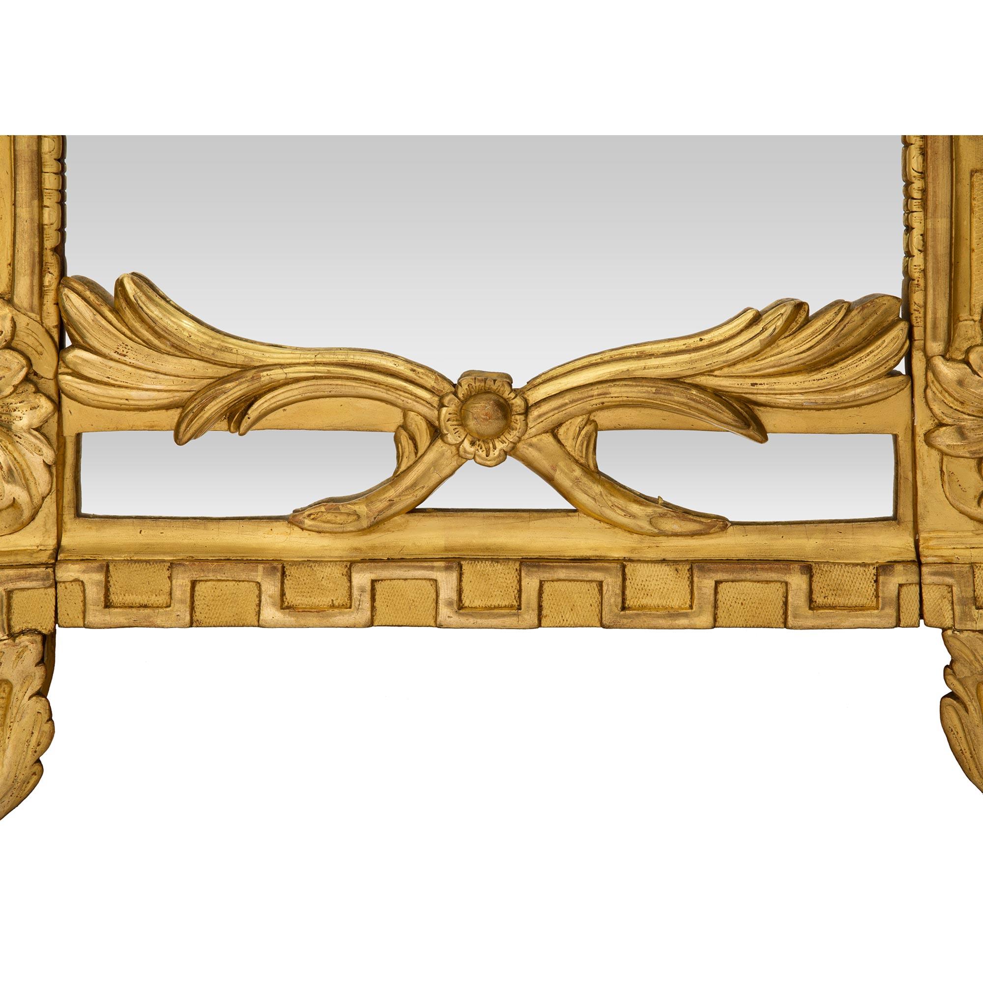 French Early 19th Century Louis XVI Style Double Framed Giltwood Mirror For Sale 4