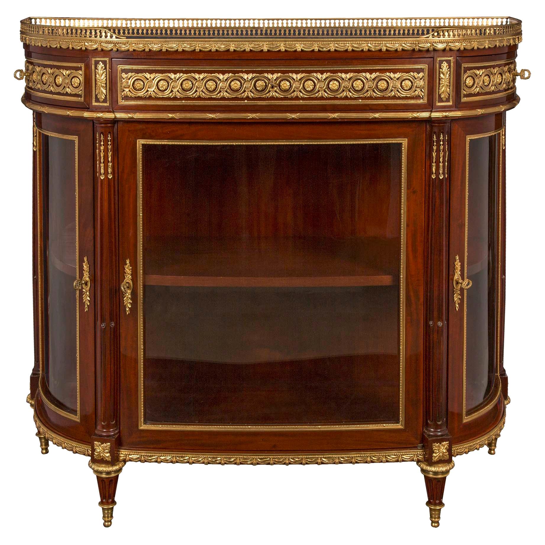 French Early 19th Century Louis XVI Style Mahogany Buffet Vitrine For Sale
