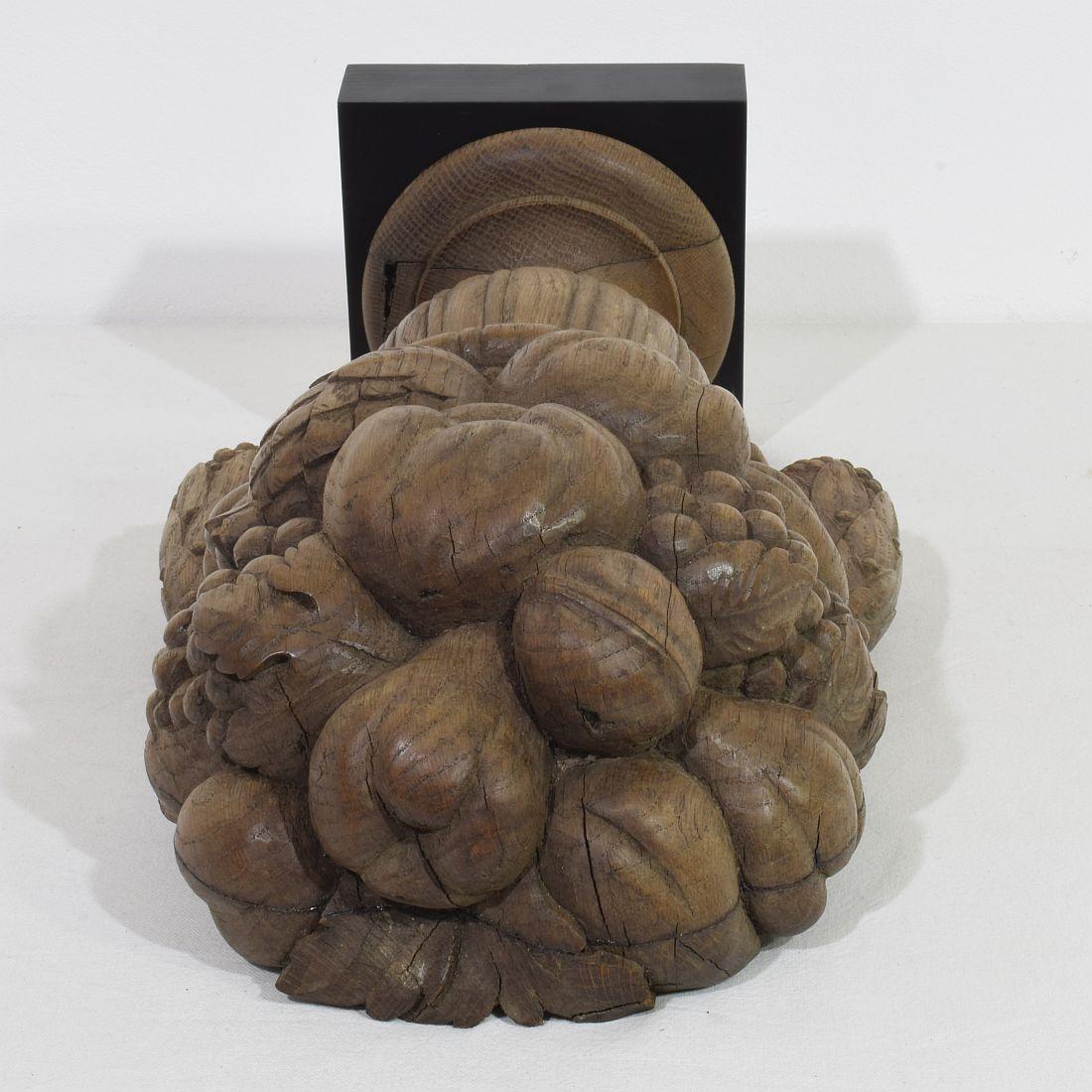 French Early 19th Century Neoclassical Hand Carved Oak Vase Ornament/ Finial For Sale 13