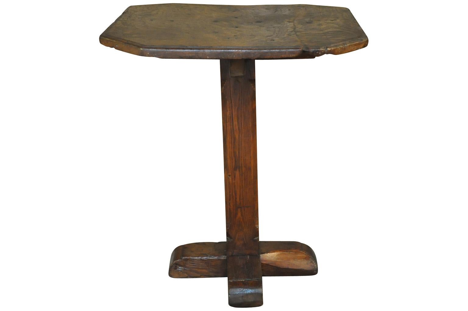 A very charming early 19th century primitive side table from the Provence region of France. Handsomely and soundly constructed from chestnut and pine woods. Terrific patina - warm and lustrous.