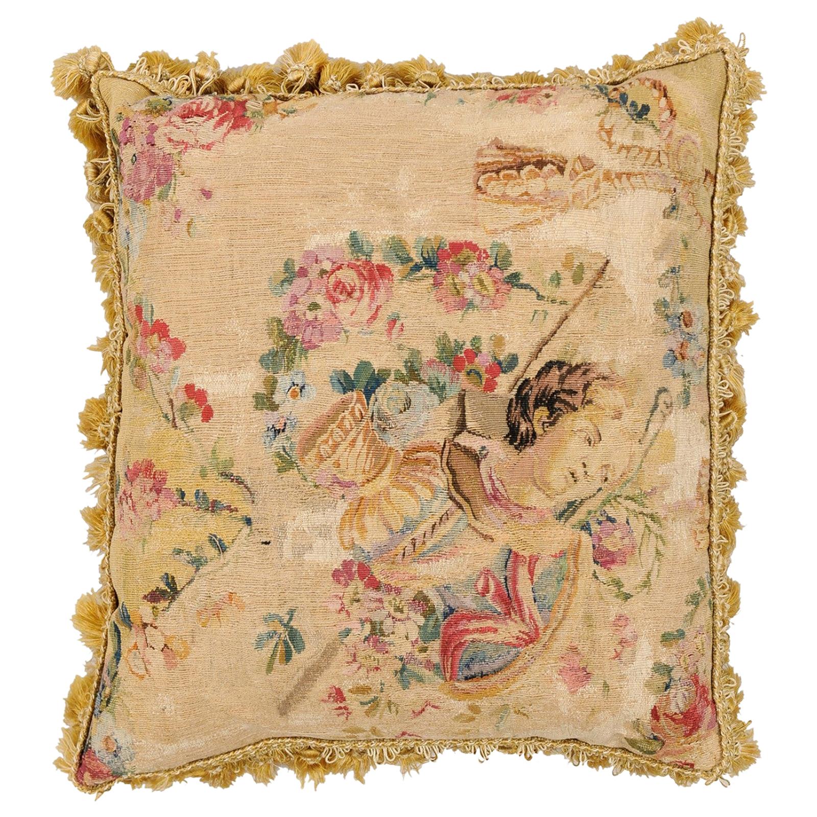 Coussin en tapisserie d'Aubusson en soie et angora du début du XIXe siècle avec buste