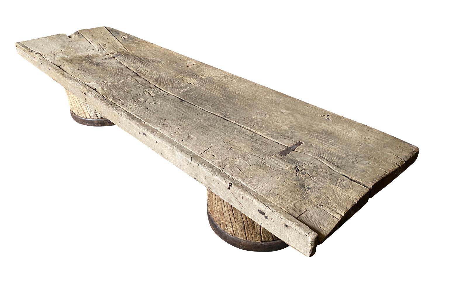Oak French Early 19th Century Table Basse - Coffee Table For Sale