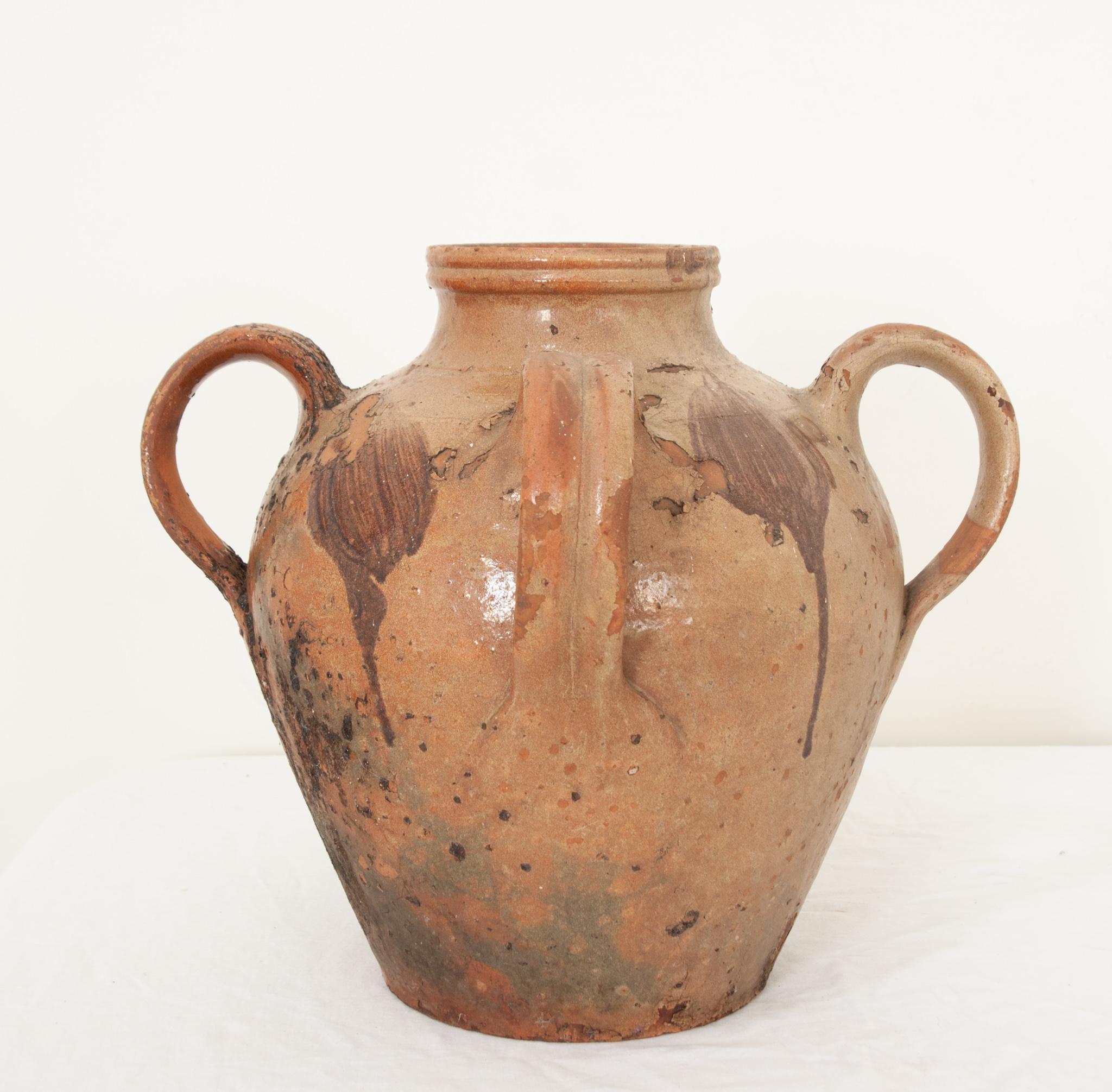 French Early 19th Century Terracotta Olive Oil Jar In Good Condition For Sale In Baton Rouge, LA