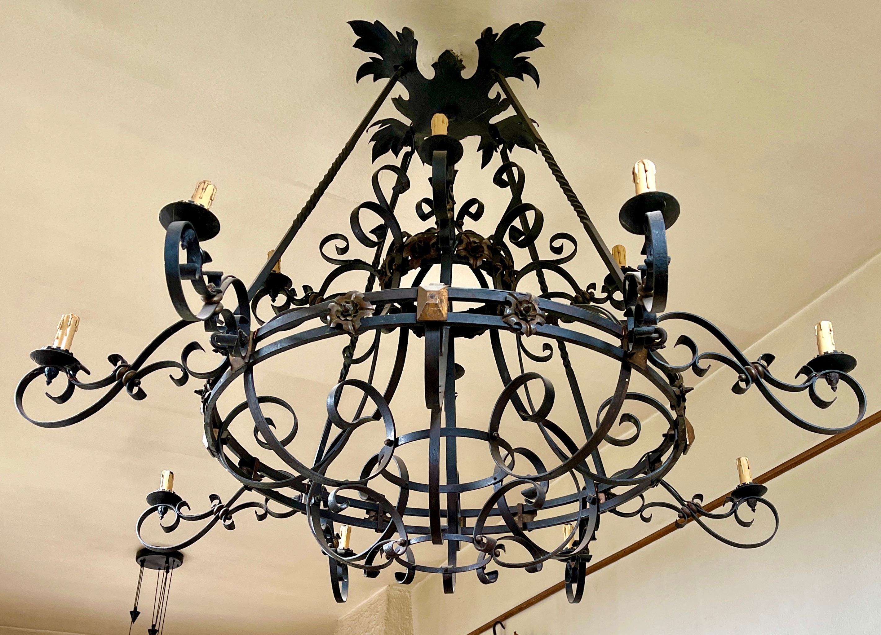 Hand-Crafted French 19th Century Very Large Wrought Iron Twelve-Light Chandelier For Sale