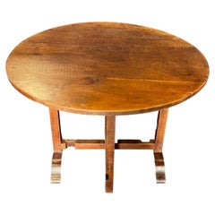  French Early 19th Century Vigneron or Tilt-Top Walnut Wine Tasting Dining Table