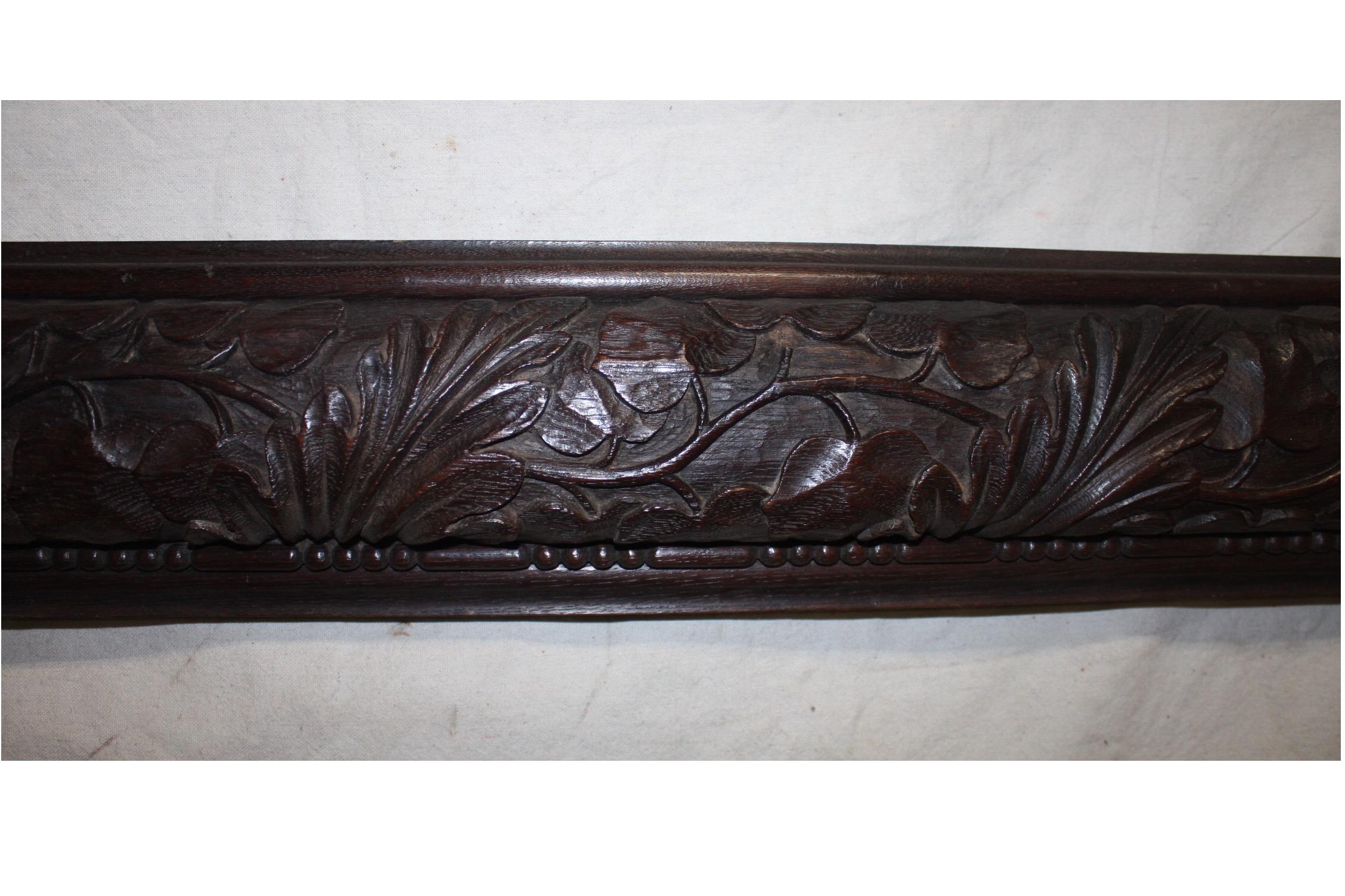 Hand-Carved French Early 19th Century Wood Frame For Sale