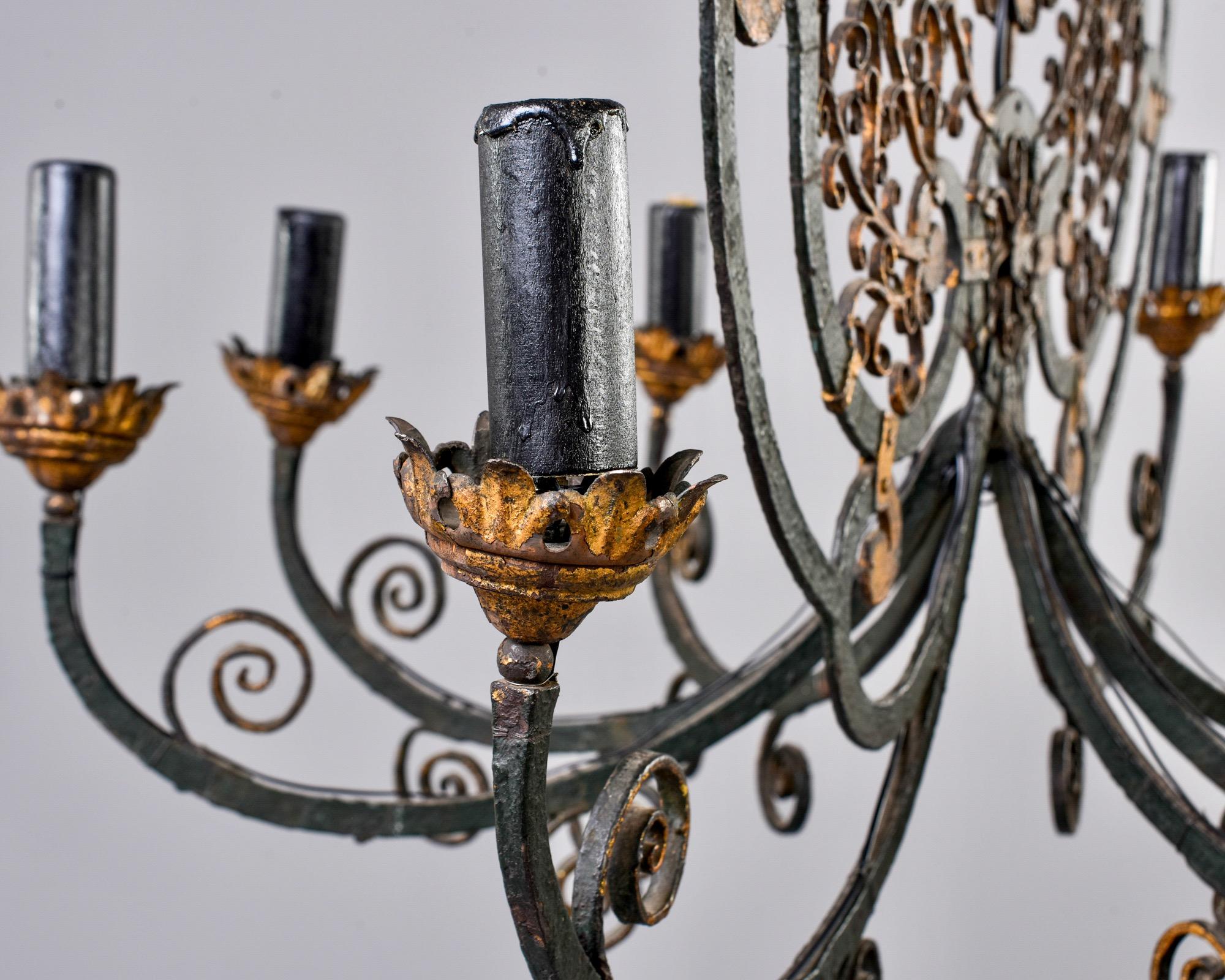 French Early 20th Century Eight-Arm Iron Chandelier 5