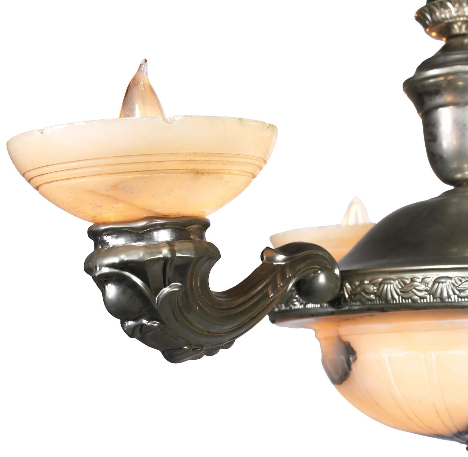 French Early 20th Century Art Deco Silvered Metal & Carved Alabaster Chandelier For Sale 2