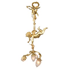 French Early 20th Century Belle Époque 4-Light Bronze Cherub Chandelier Pendant