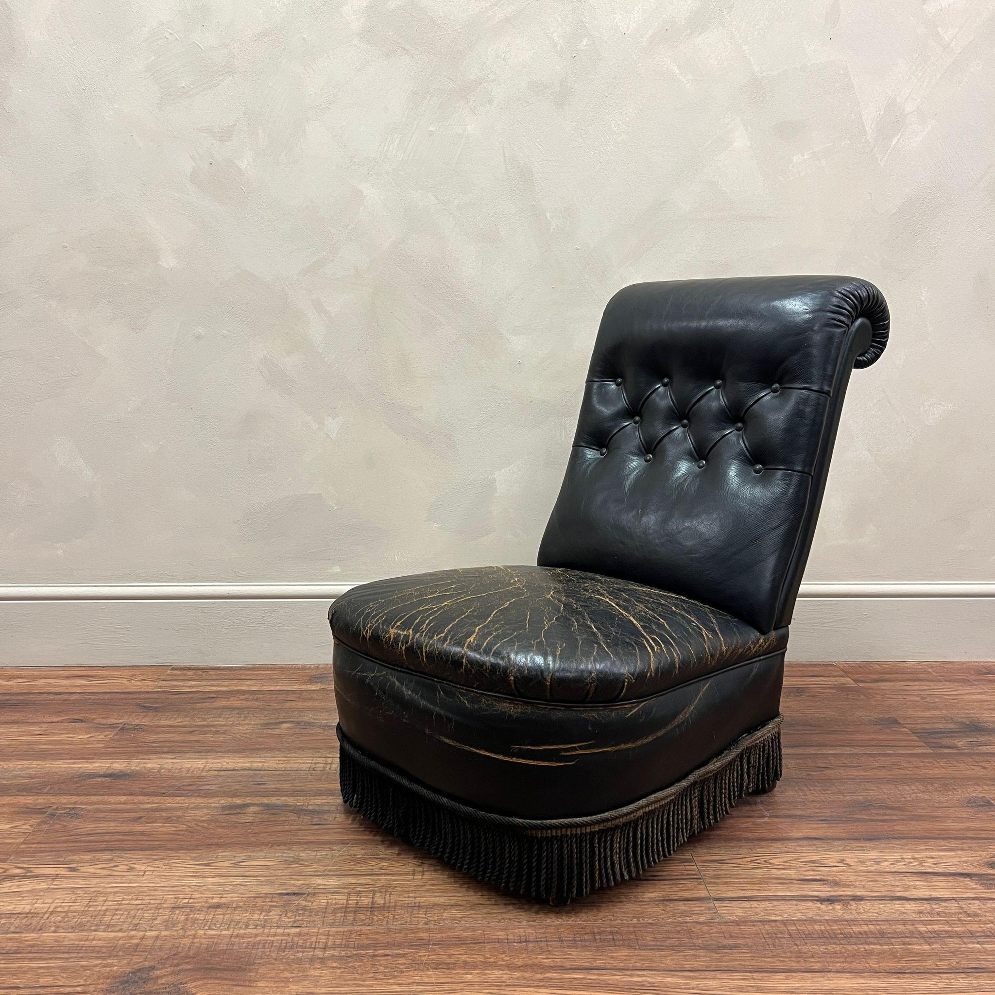 French Early 20th Century, Black Leather Slipper Chair In Good Condition For Sale In Southampton, GB