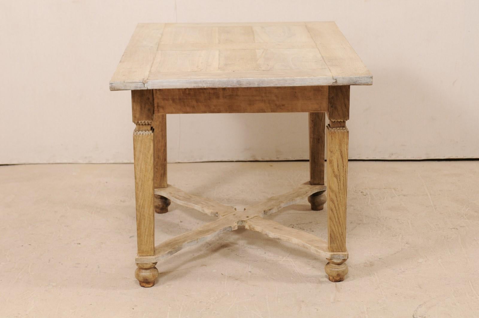 French Early 20th Century Bleached Wood Desk with X-Stretcher and Single Drawer 4