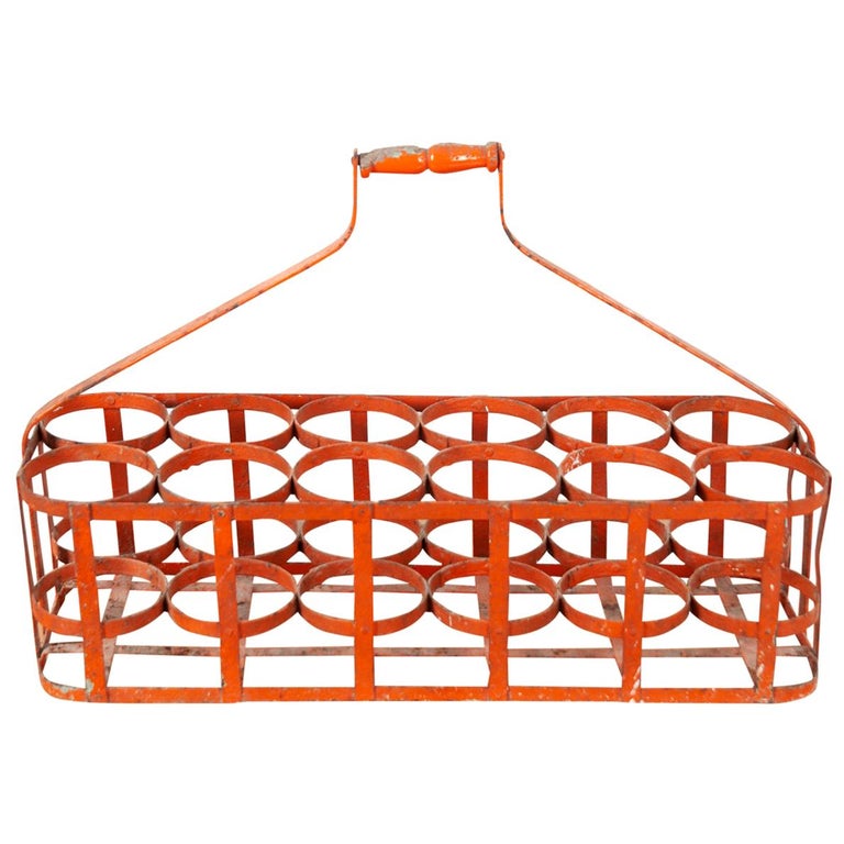 Antiker französischer Flaschentragekorb mit Holzgriff, um 1900 im Angebot bei 1stDibs Deutschland