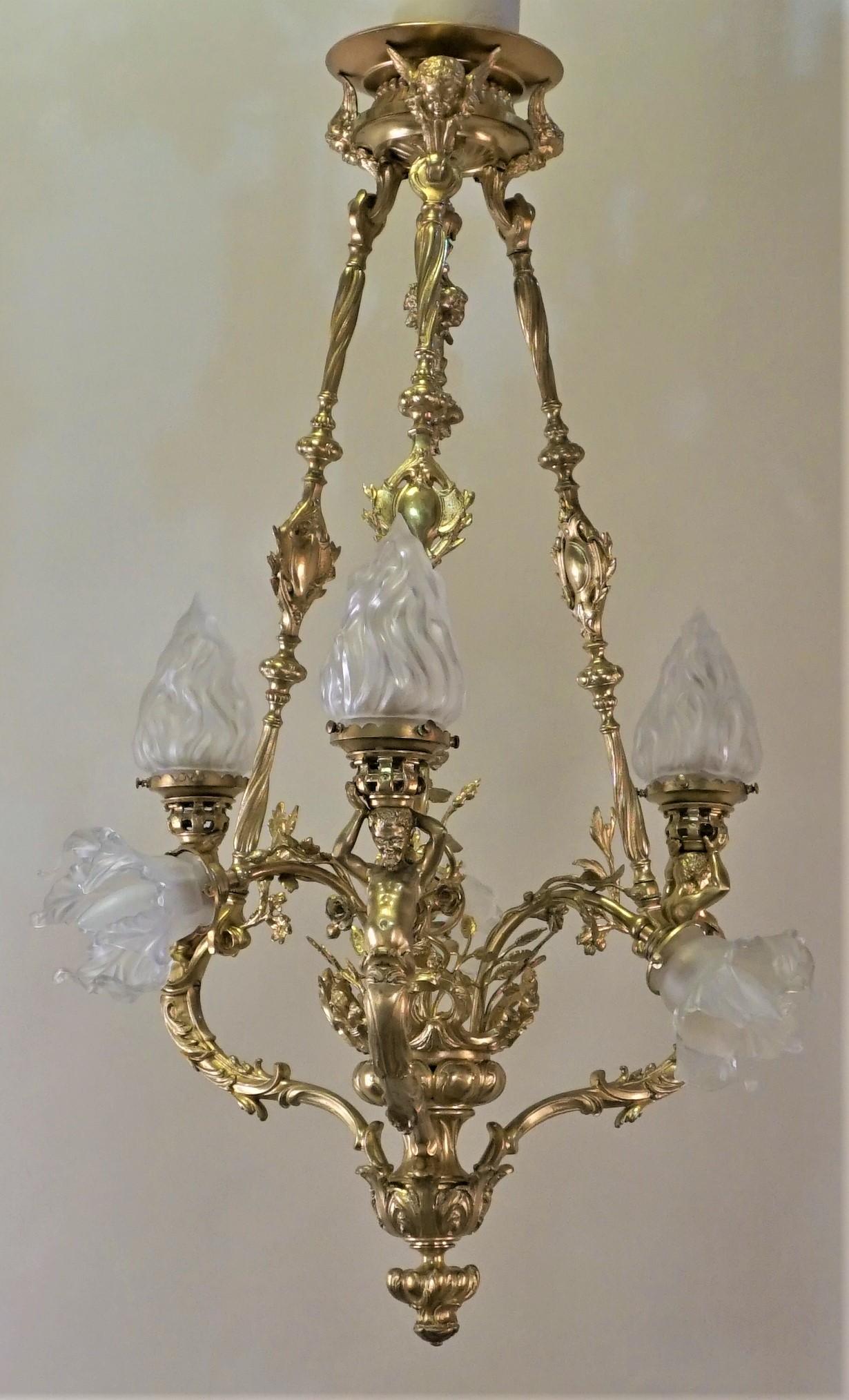 French Early 20th Century Bronze Chandelier 5