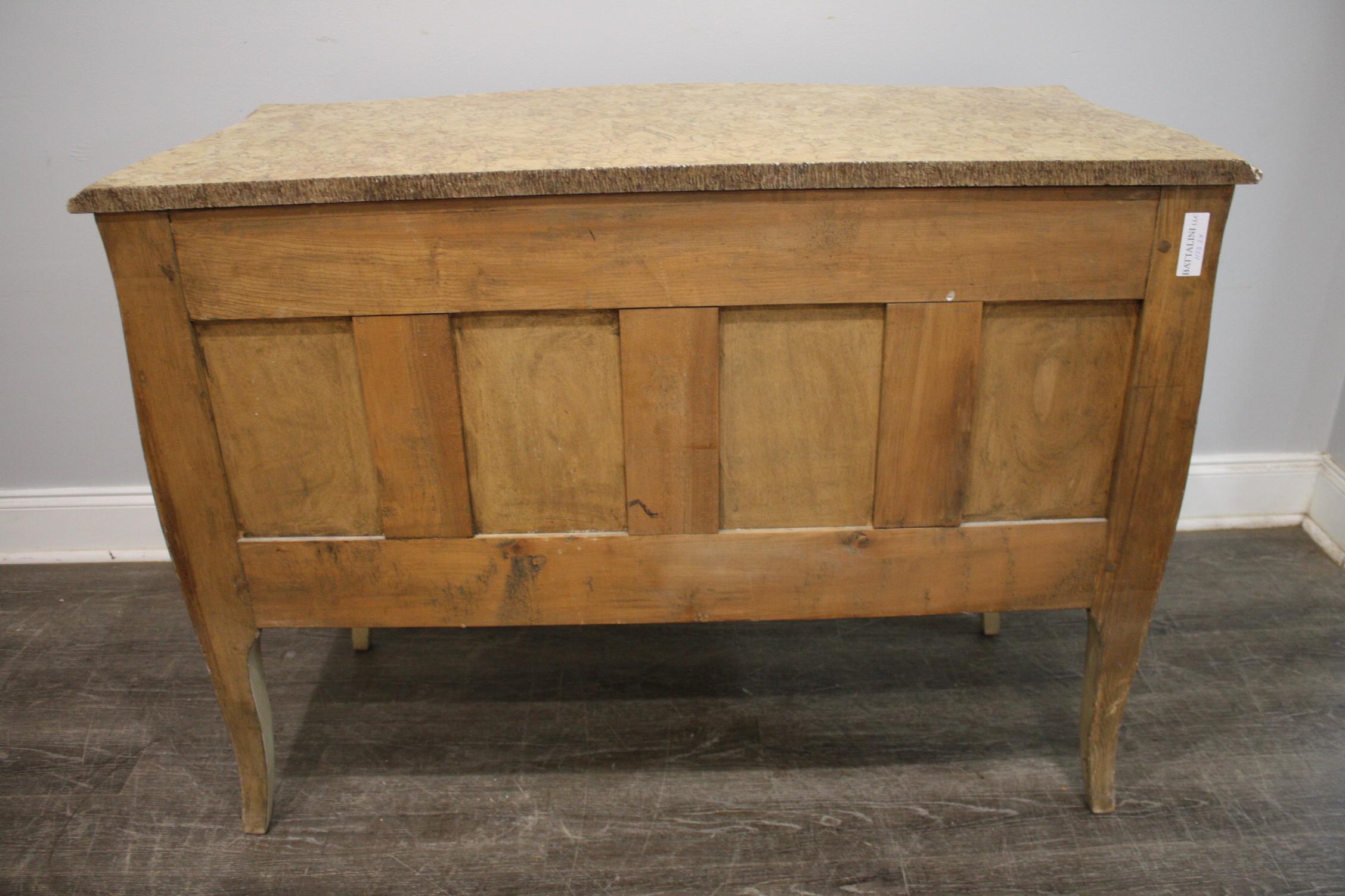 French Early 20th Century Commode For Sale 4