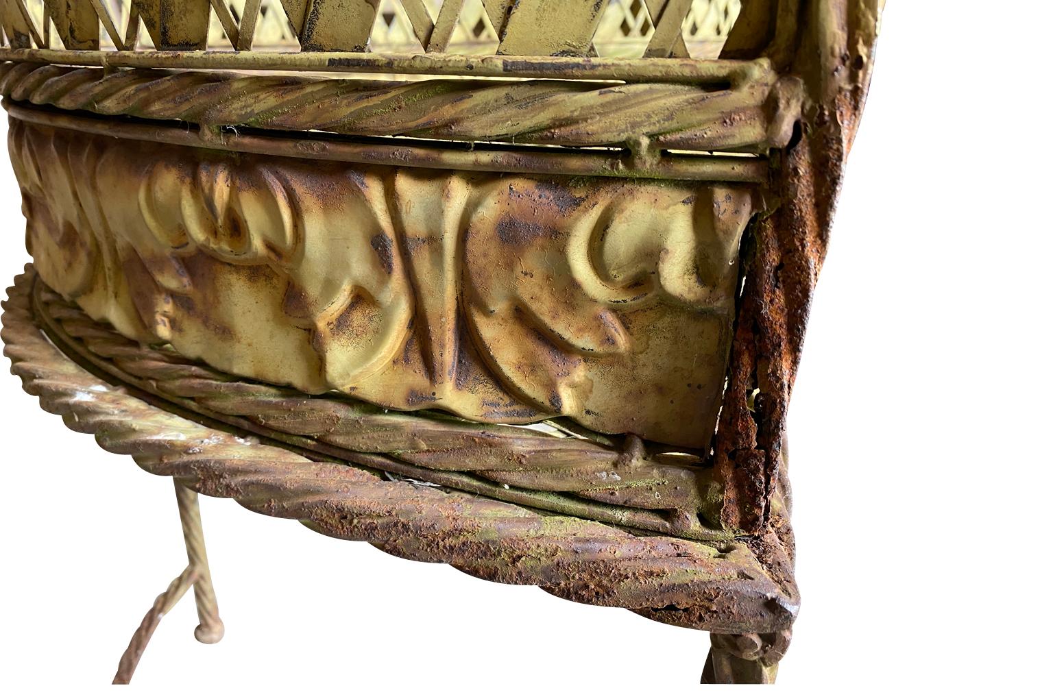 French Early 20th Century Confidant Garden Bench For Sale 2