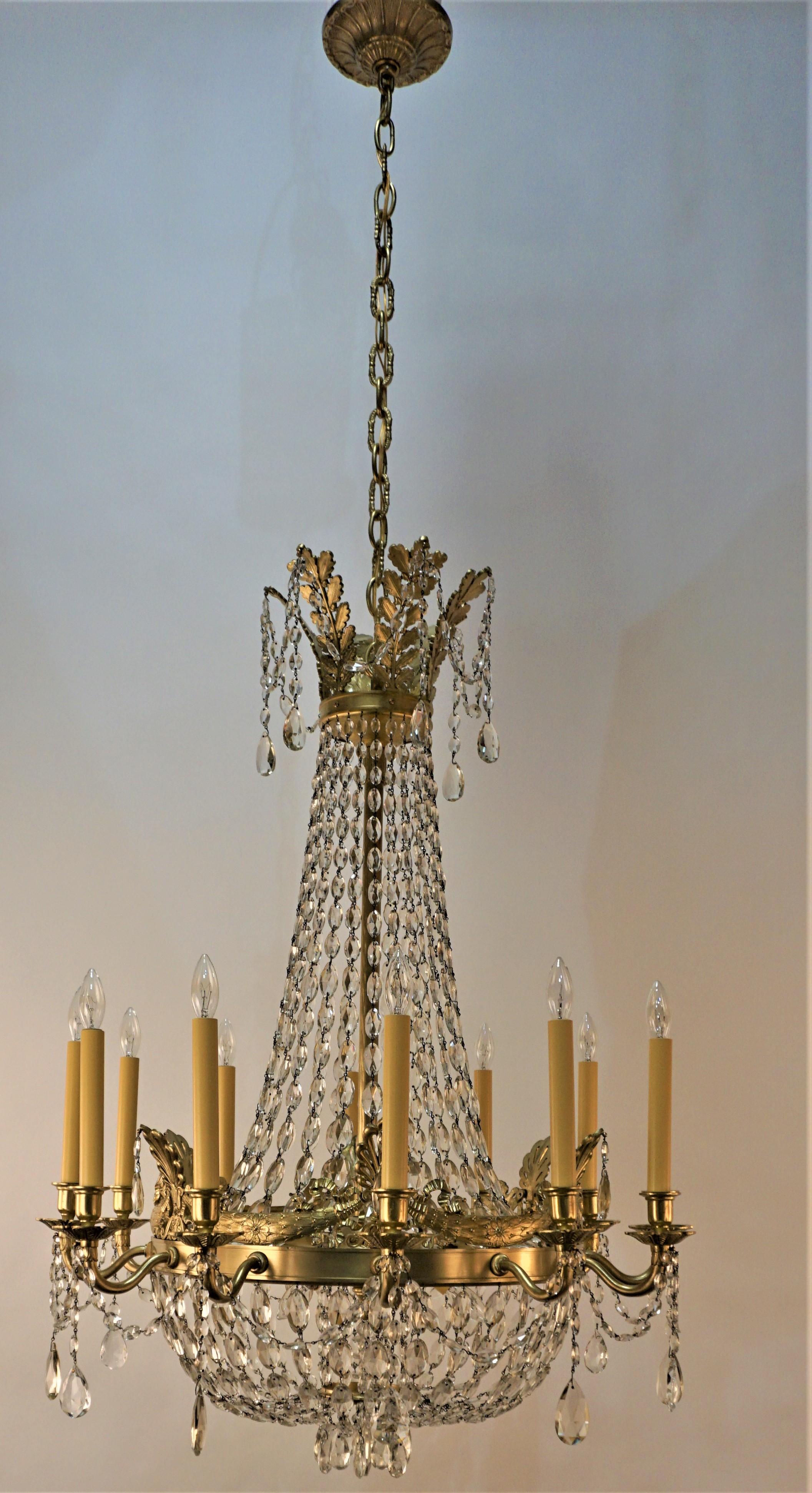 French Early 20th Century Crystal and Bronze Empire Chandelier 10