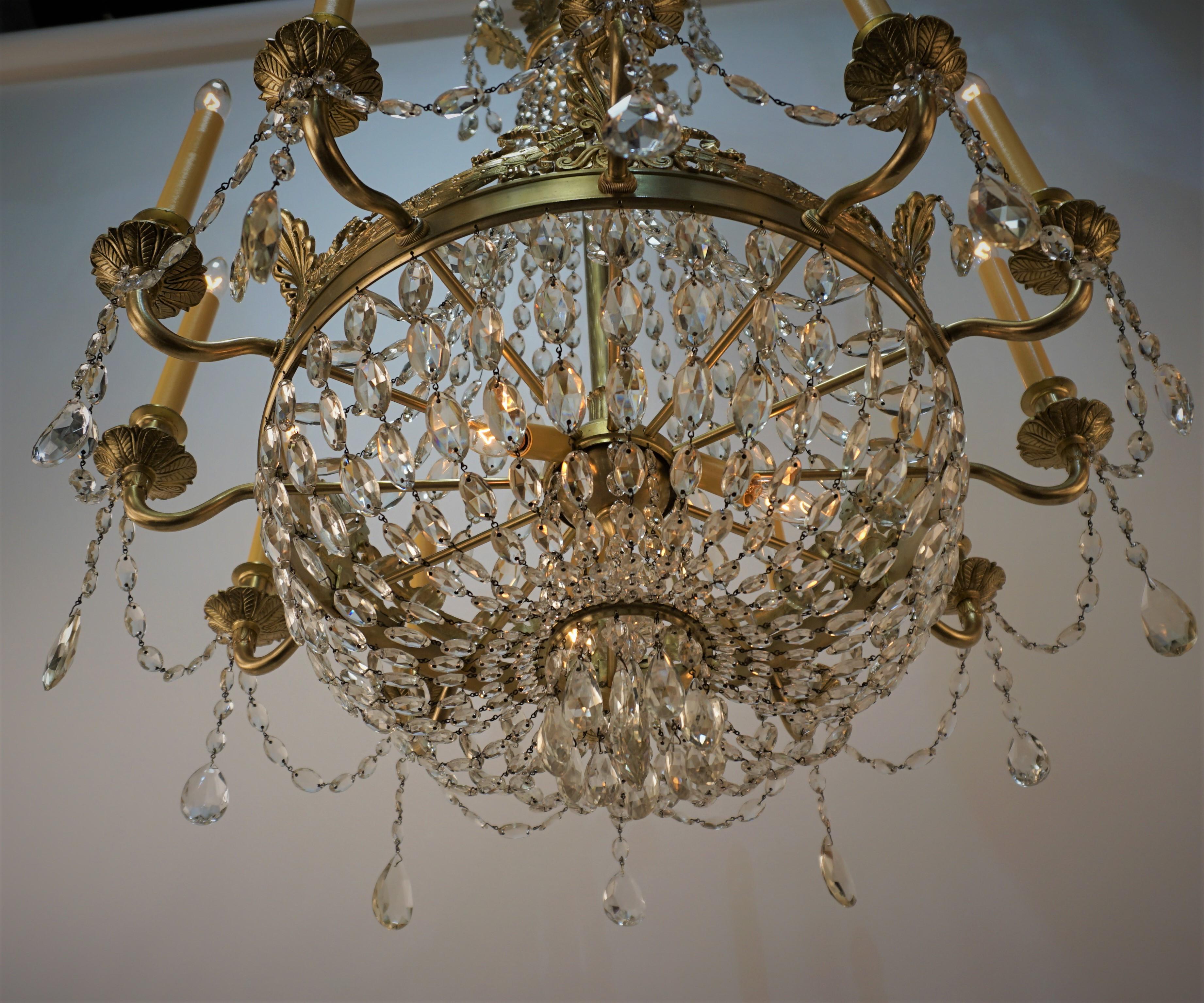 French Early 20th Century Crystal and Bronze Empire Chandelier 2