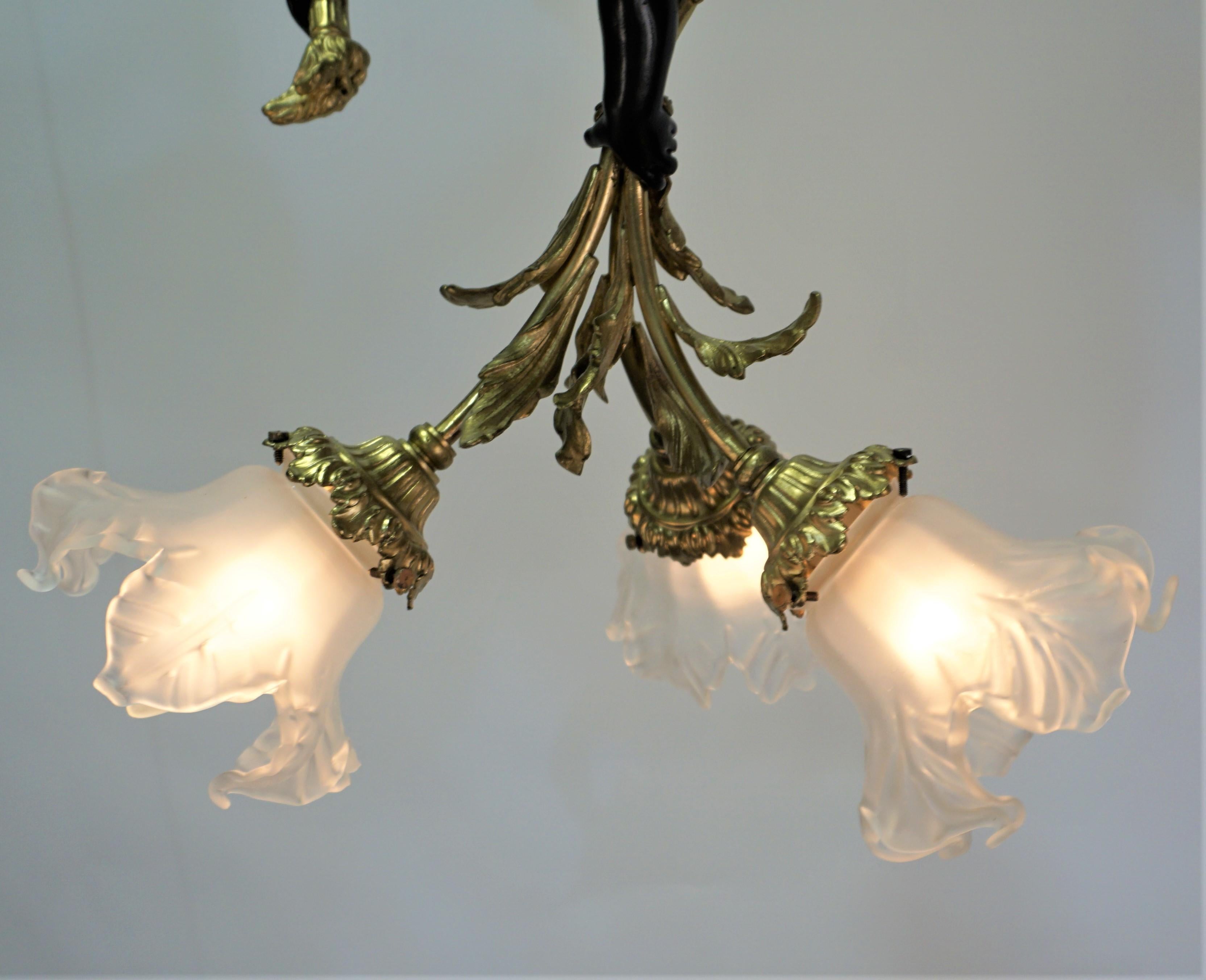French Early 20th Century Doré Bronze Chandelier 5