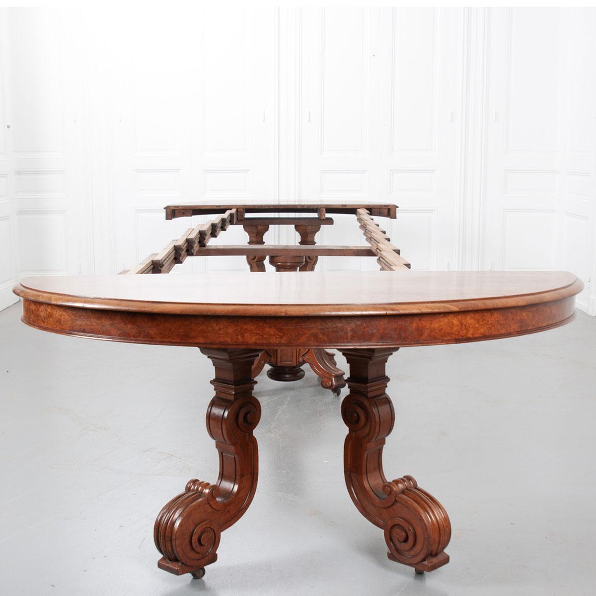 French Early 20th Century Extending Mahogany Dining Table 6