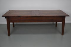 Französischer rustikaler Bauernhaus-Couchtisch aus Eiche, frühes 20. Jahrhundert